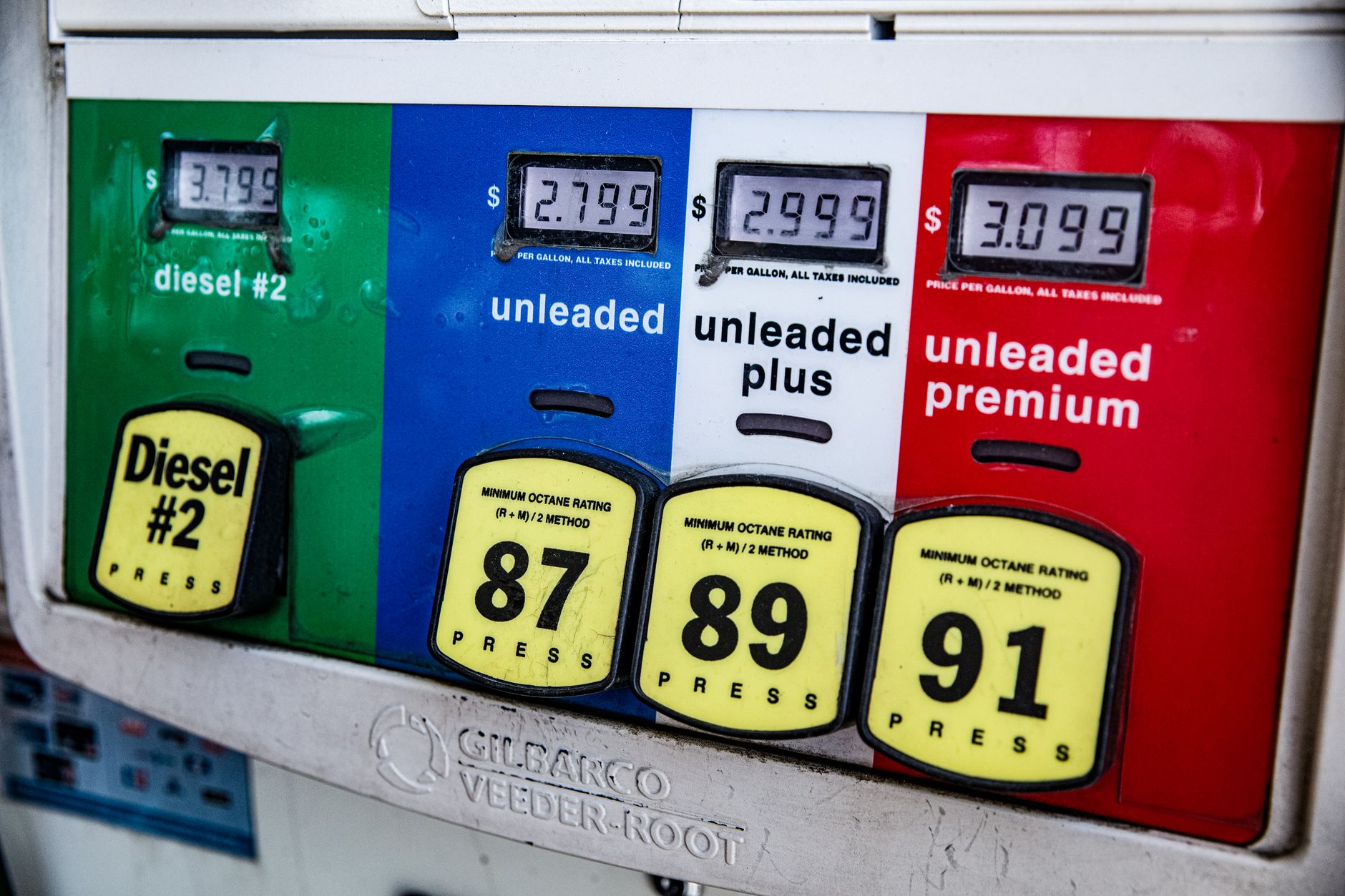 Global Oil Refining Faces Crisis Amidst Geopolitical Turmoil