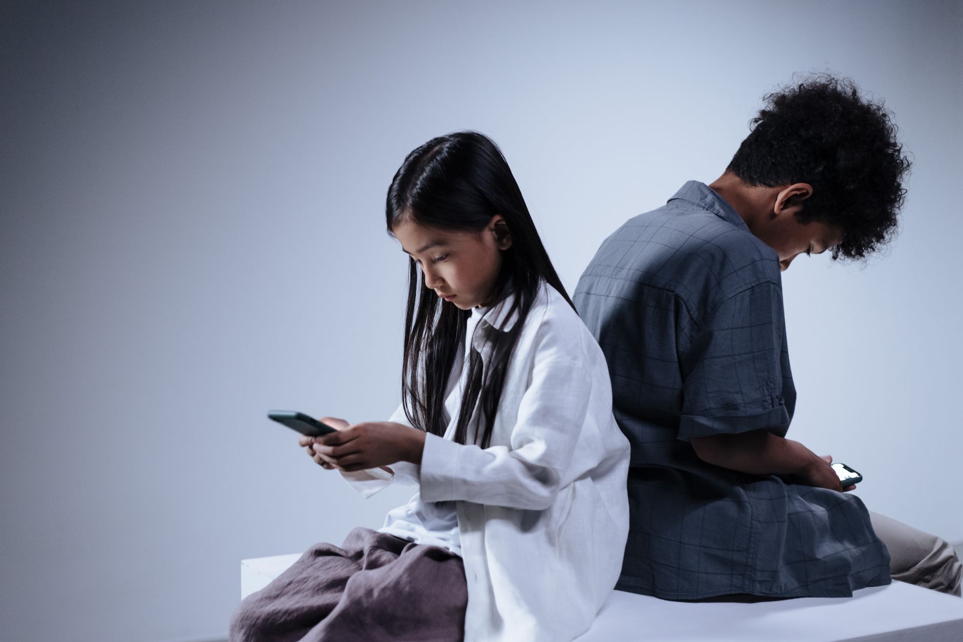 Sweden Urges Limit on Smartphone Use for Young Children
