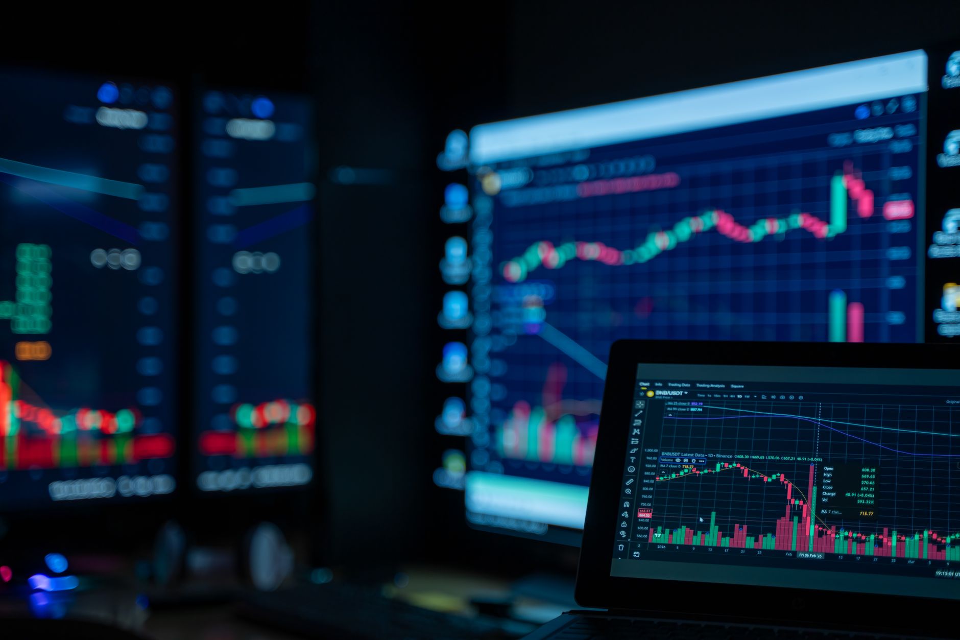 Indian IT Stocks Sway Amid Market Uncertainty, Yet Optimism Grows