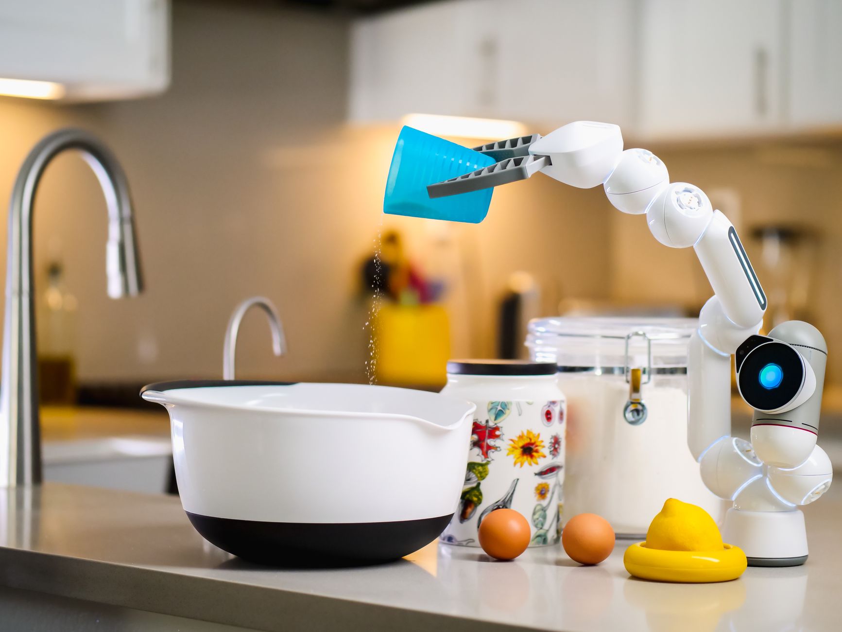 Revolutionary 'Vine Robot' Dresses Users in Mere Seconds