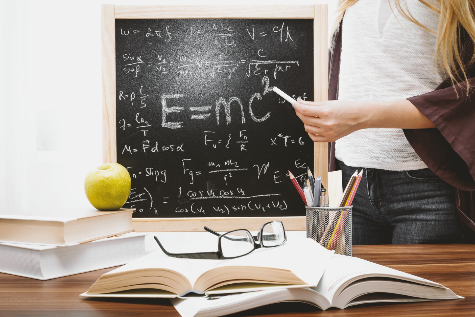 Quantum Leap: Einstein's Gravity Explored at the Subatomic Level