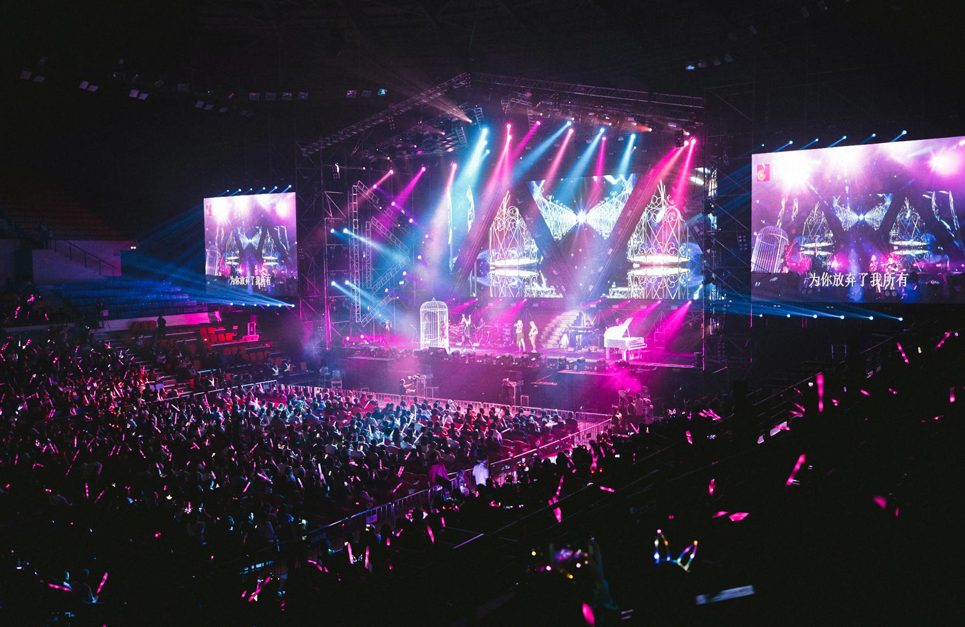 AMC Entertainment Ventures Into Live Concerts with Arena One