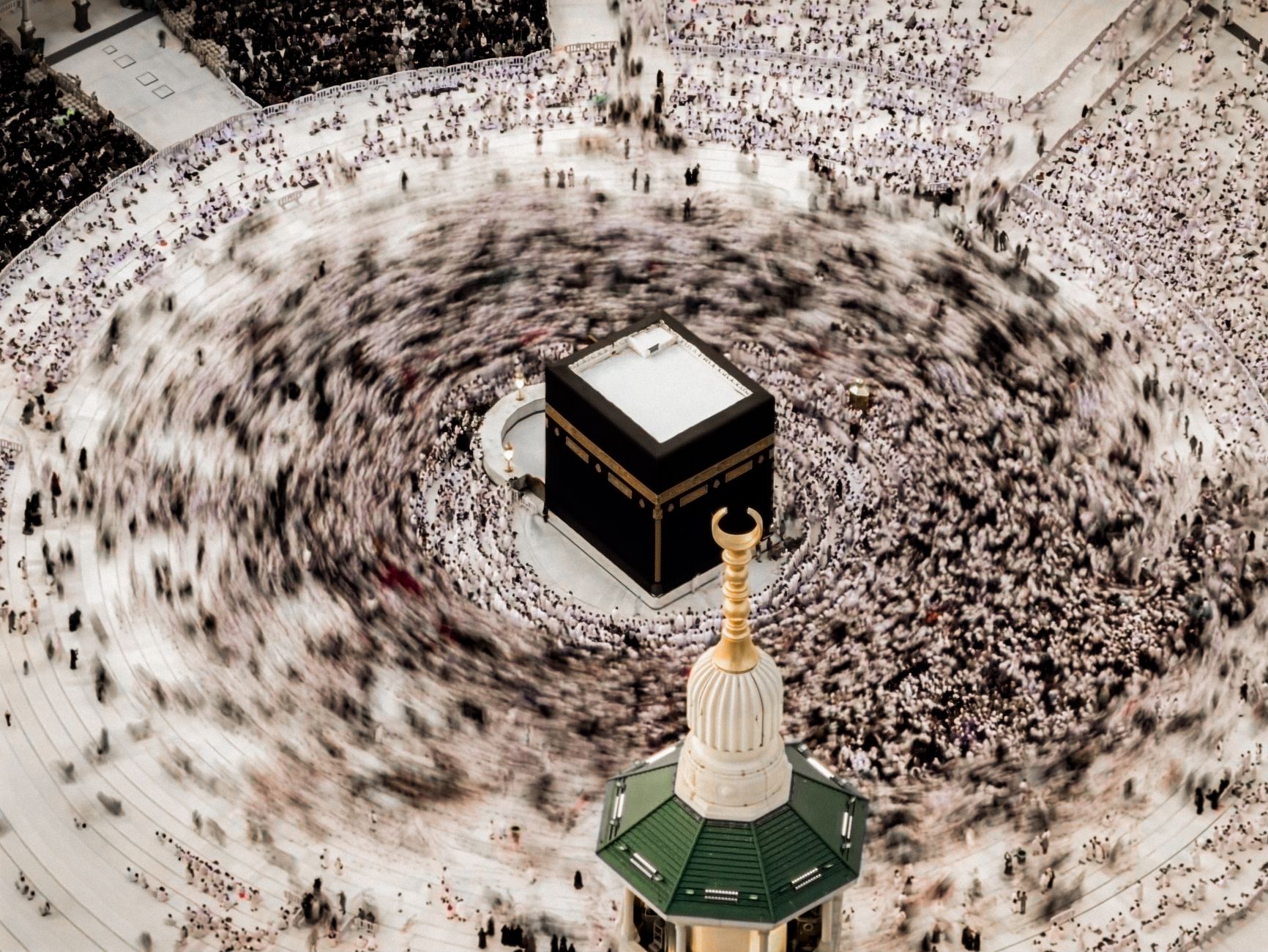 Al-Qaeda and Islamic State: Diverging Paths in AI Adoption