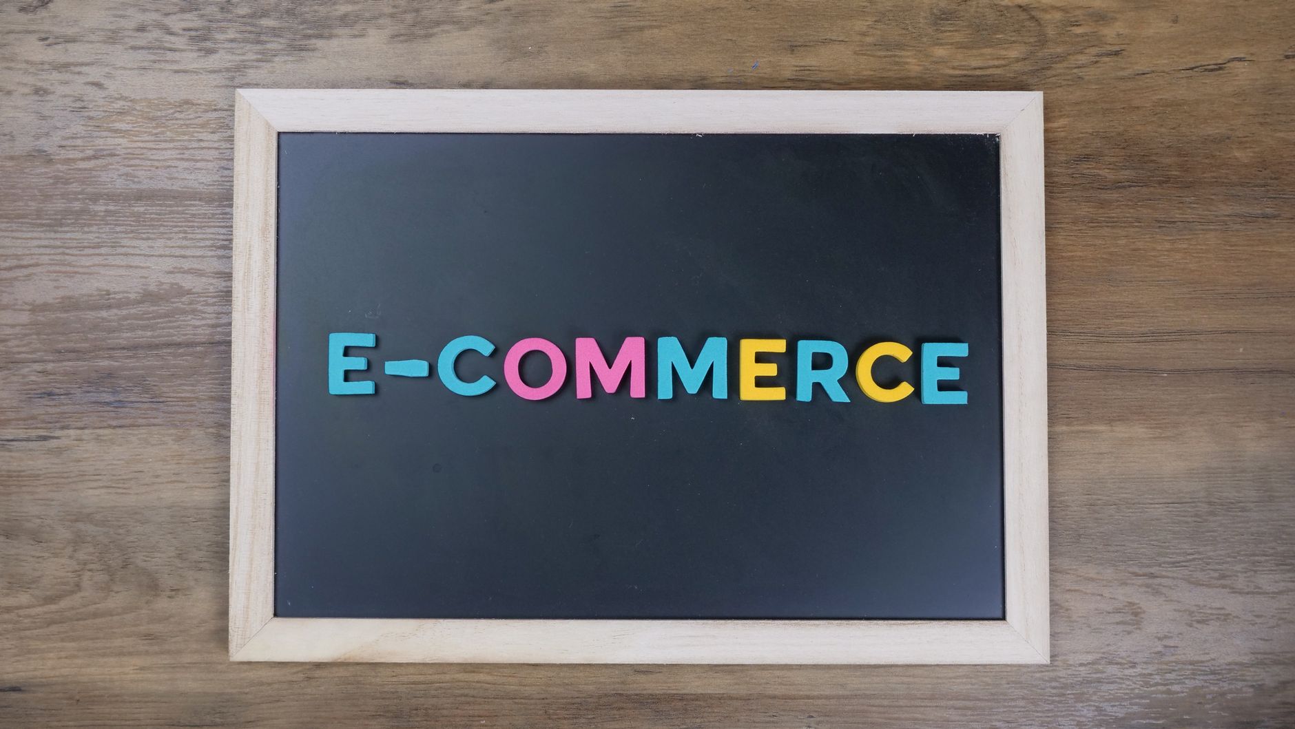 Flipkart's Commanding Lead in India's E-commerce Race