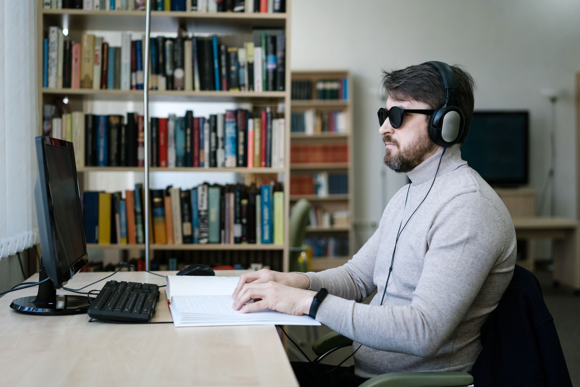 Smartglasses Spark Privacy Concerns Amidst Technological Revolution