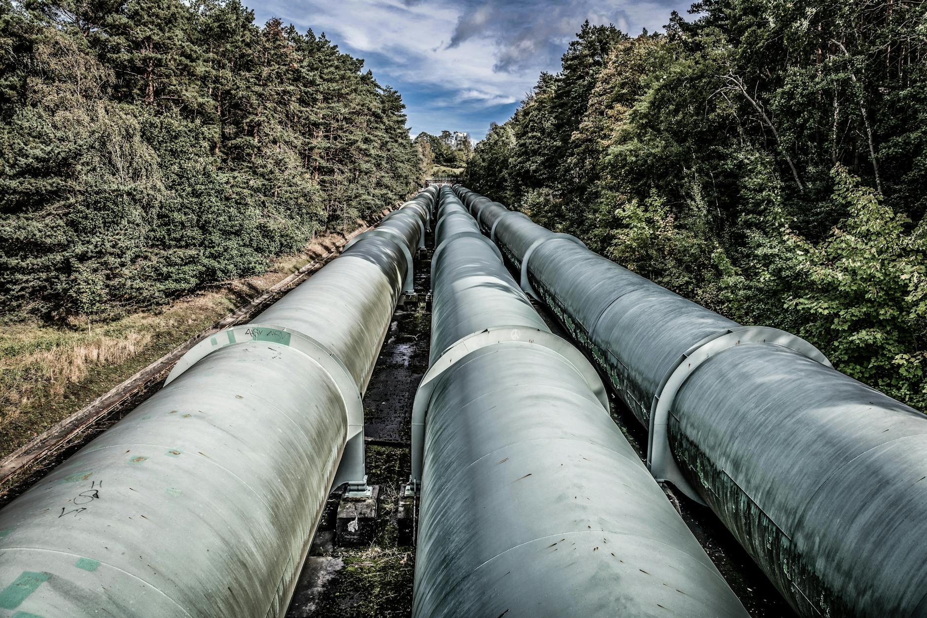 India's PNG Ambitions Face Hurdles Amid Pipeline Challenges