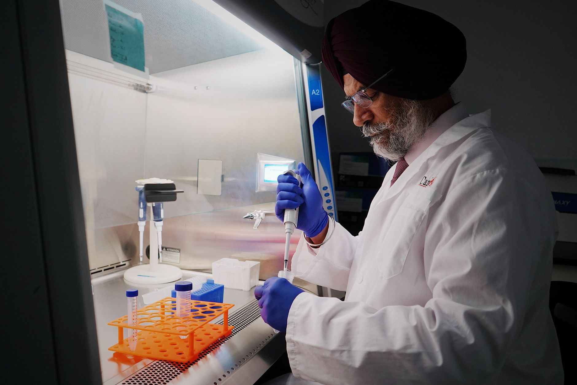 Apotex Health's IPO Soars, Marks Largest TSX Debut Since 2021