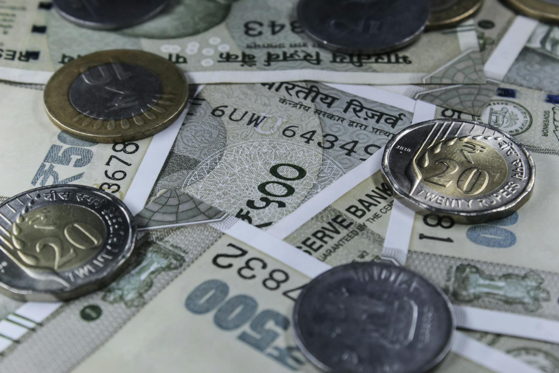 Investor Criticises India's Wealthy, Invokes Historical Parallels