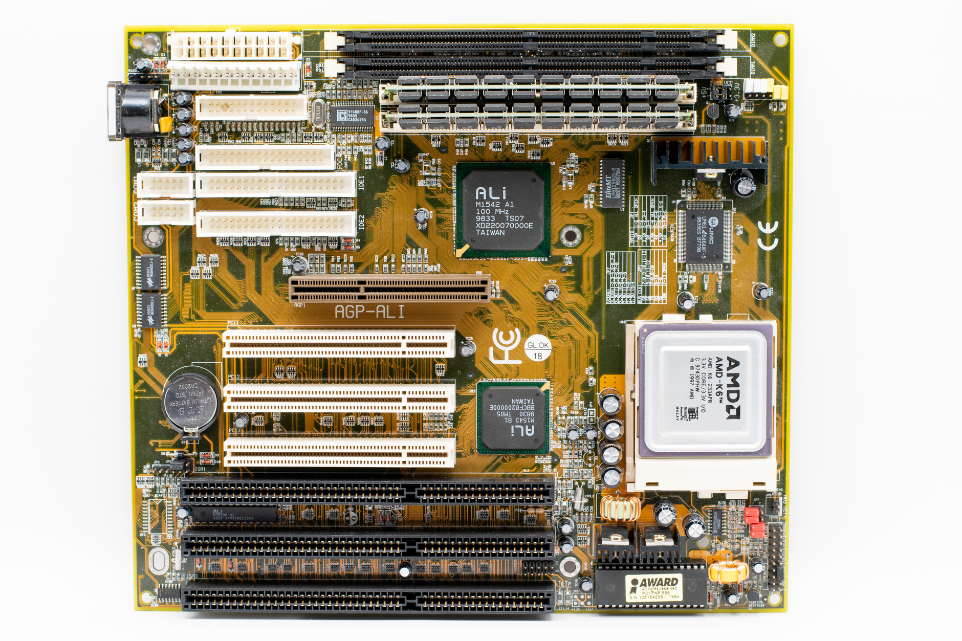 AMD and Rackspace Forge Alliance for AI Compute Expansion