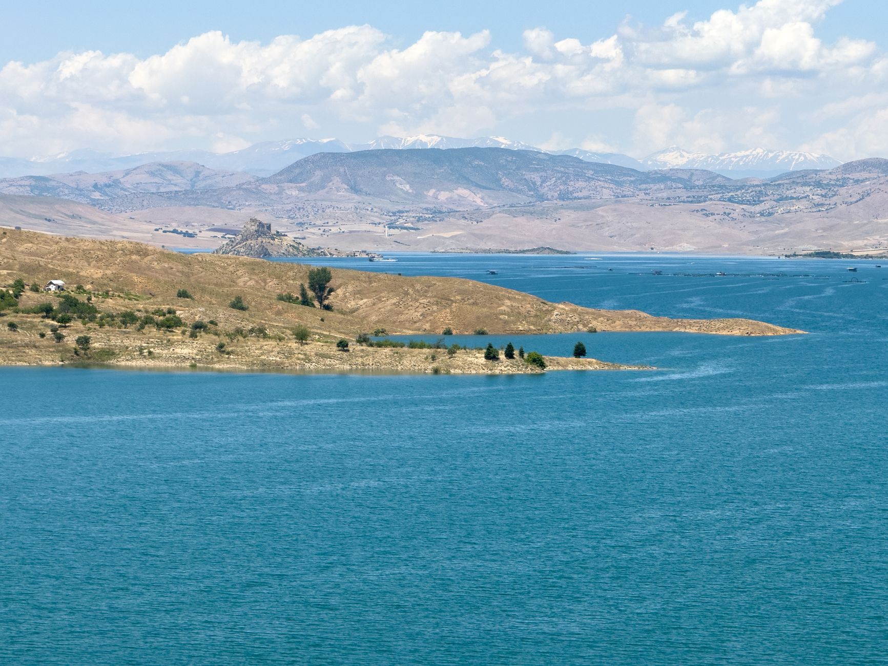Türkiye and AIIB Forge Landmark Environmental Partnership