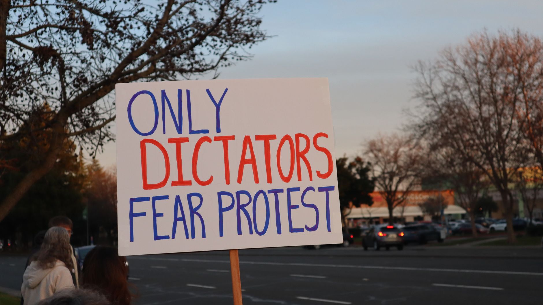 California's New Bill Aims to Expose Paid Political Influencers