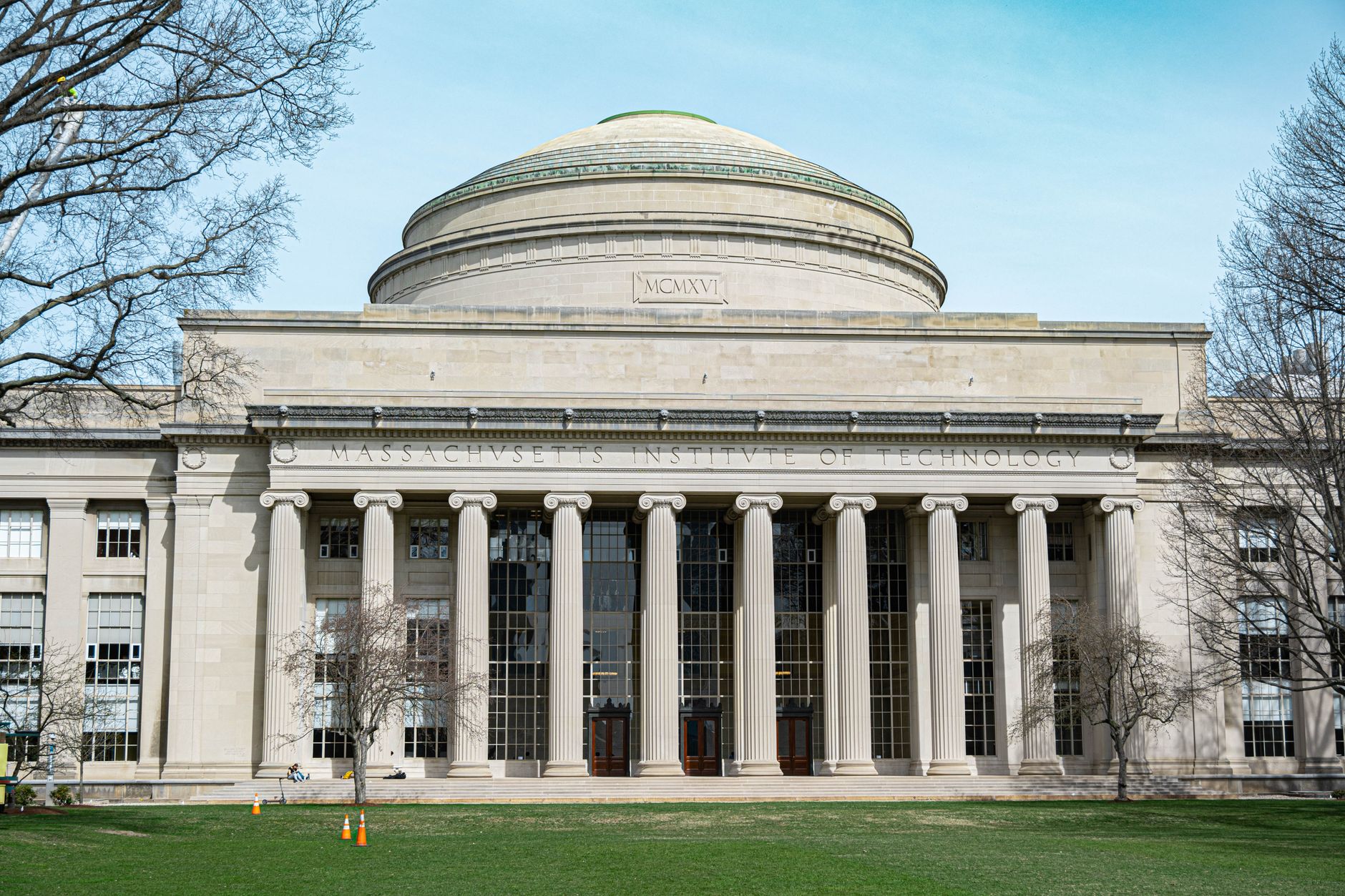 Asian Universities Break Into Top 15 in 2027 World Rankings