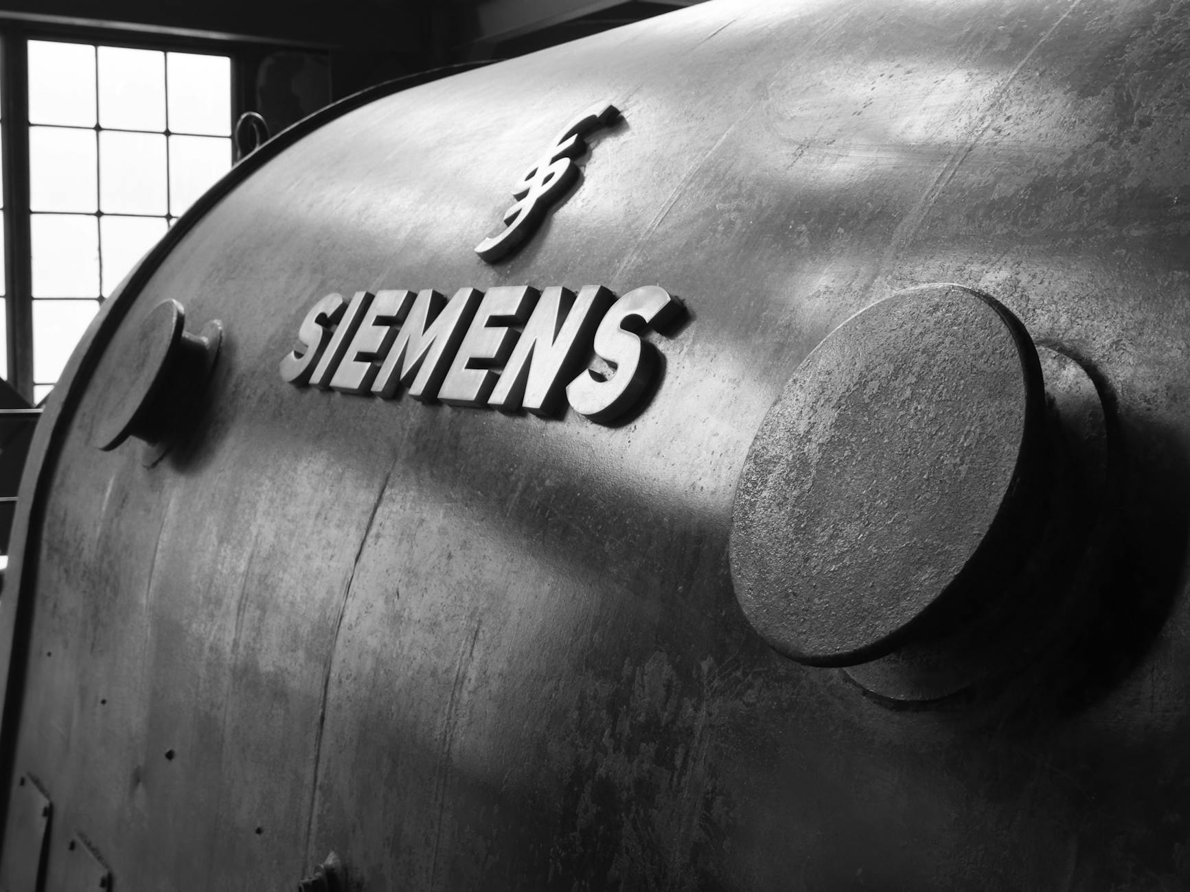 Siemens Navigates Challenges Amidst Global Geopolitical Strains