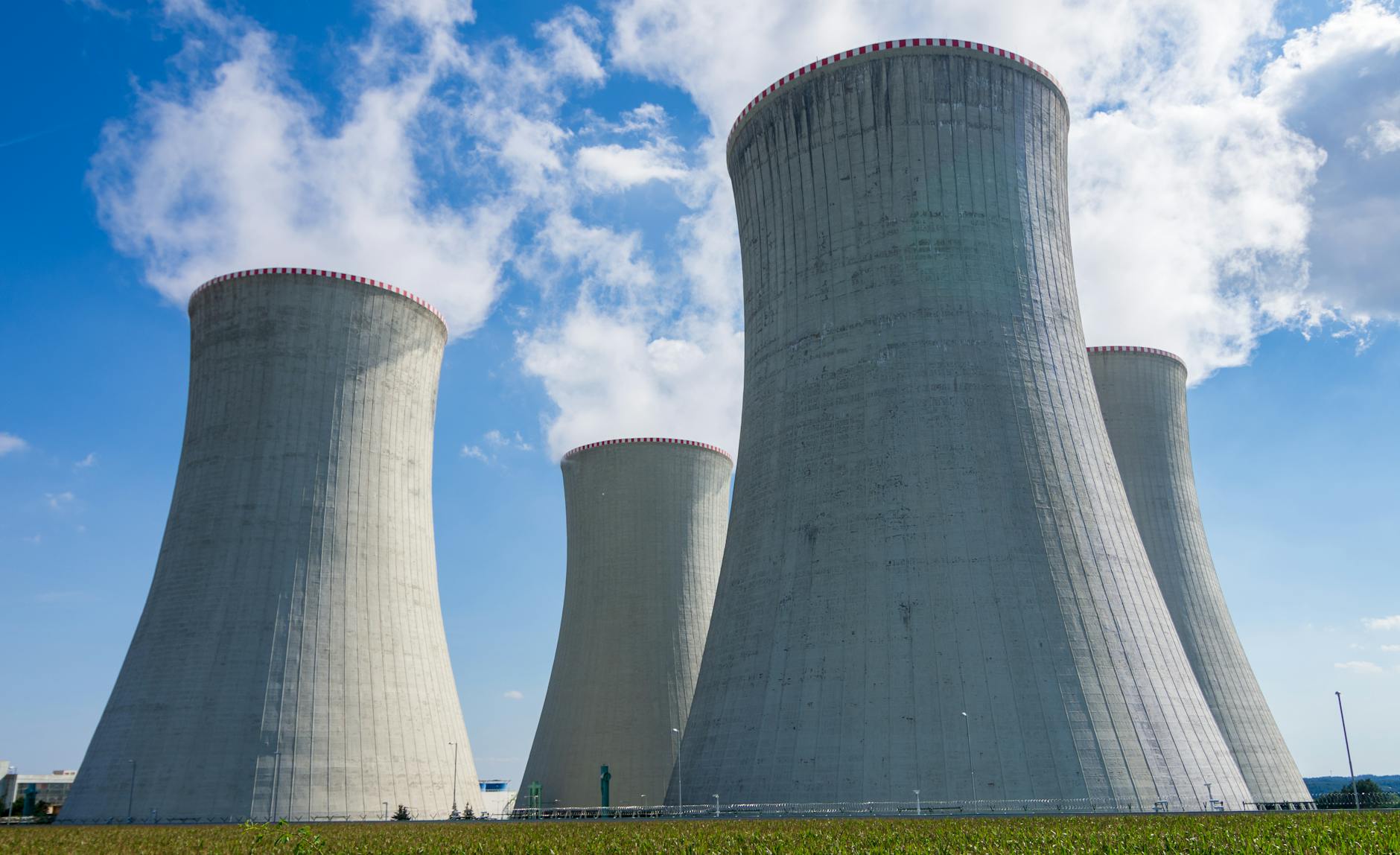 NTPC Chief Warns Against Overreliance on Single Nuclear Supplier