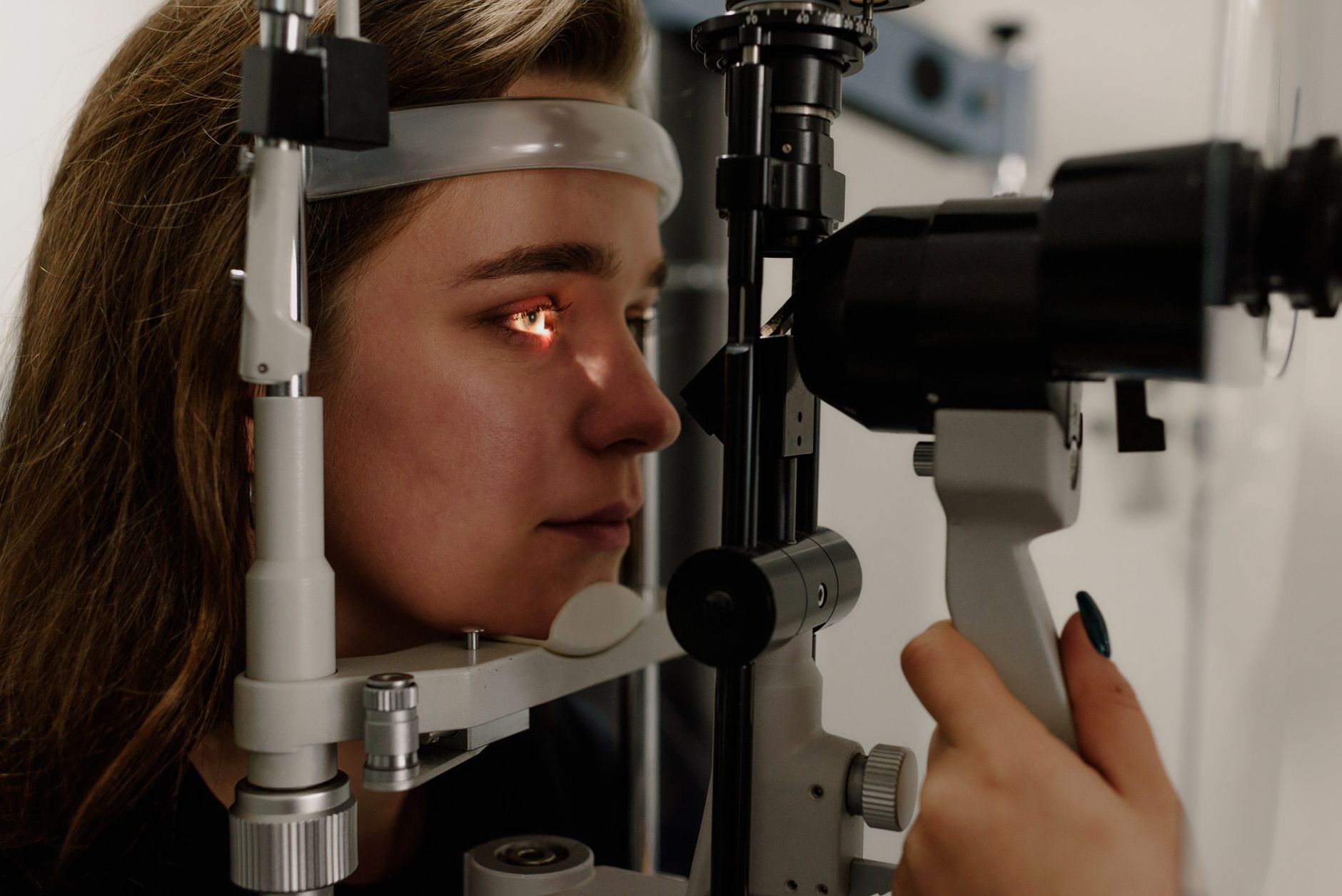 Revolutionary Eye Treatment: Mitochondria Injection from Leg
