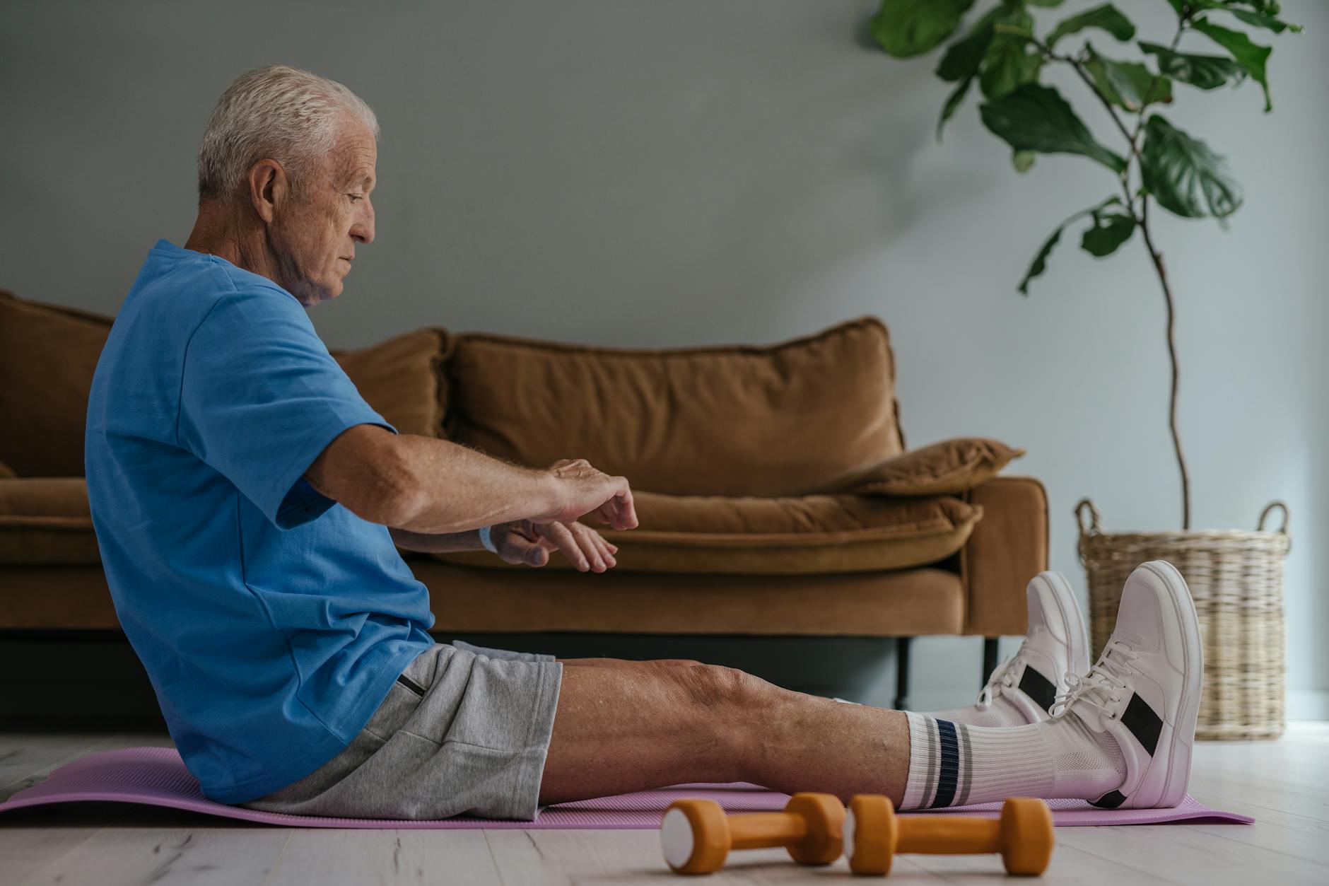 Five Minutes of Exercise May Prolong Life, Says Study