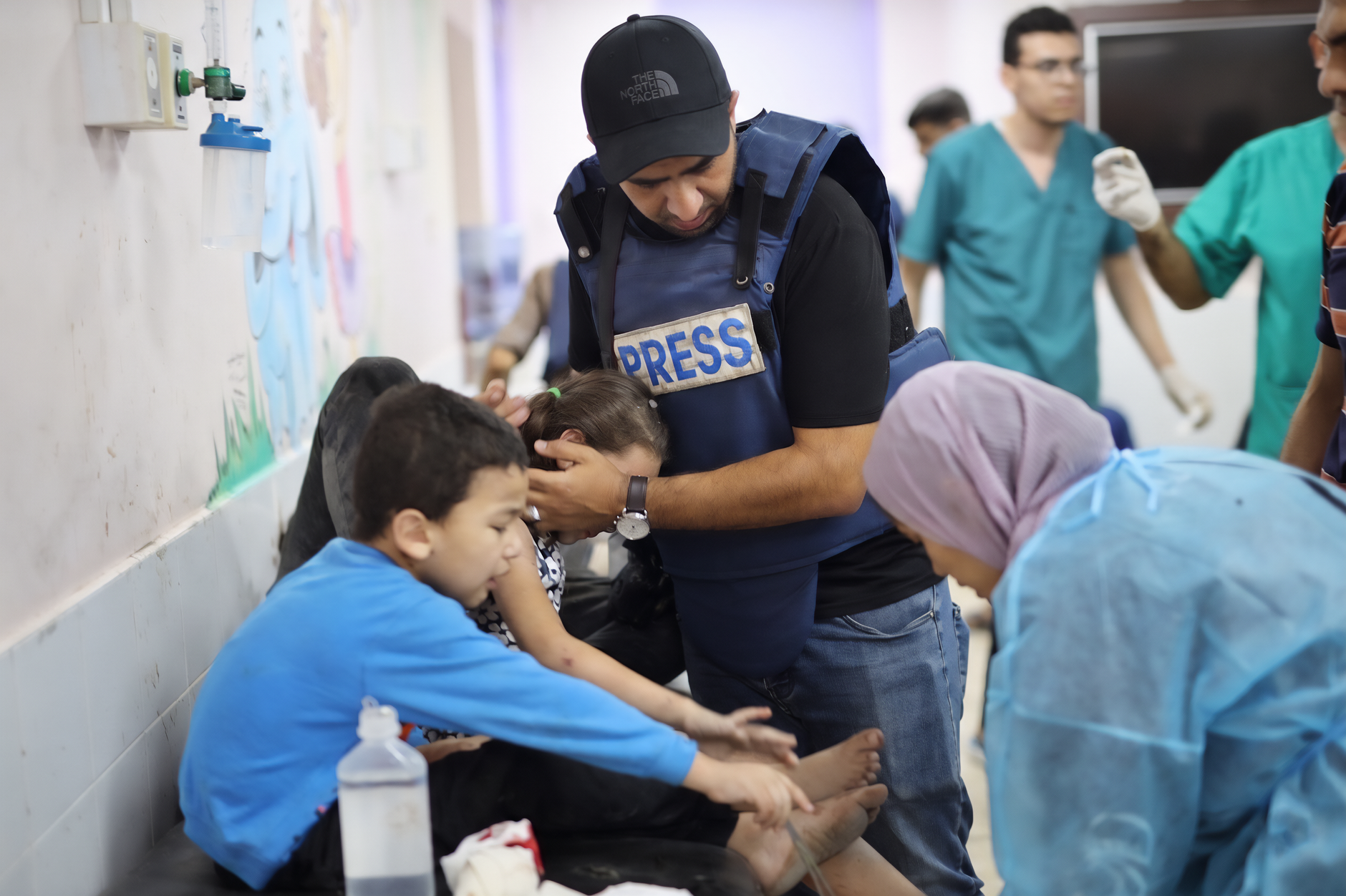 Yemen's Exodus of Medics Leaves a Nation in Crisis