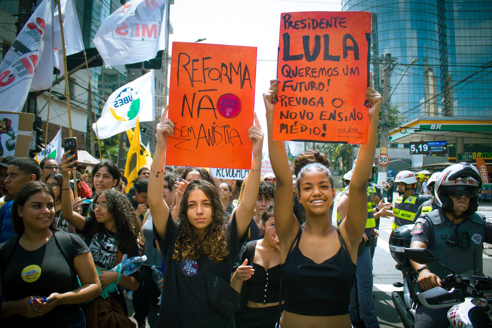 Global Youth Protests Highlight Demand for Education and Reform