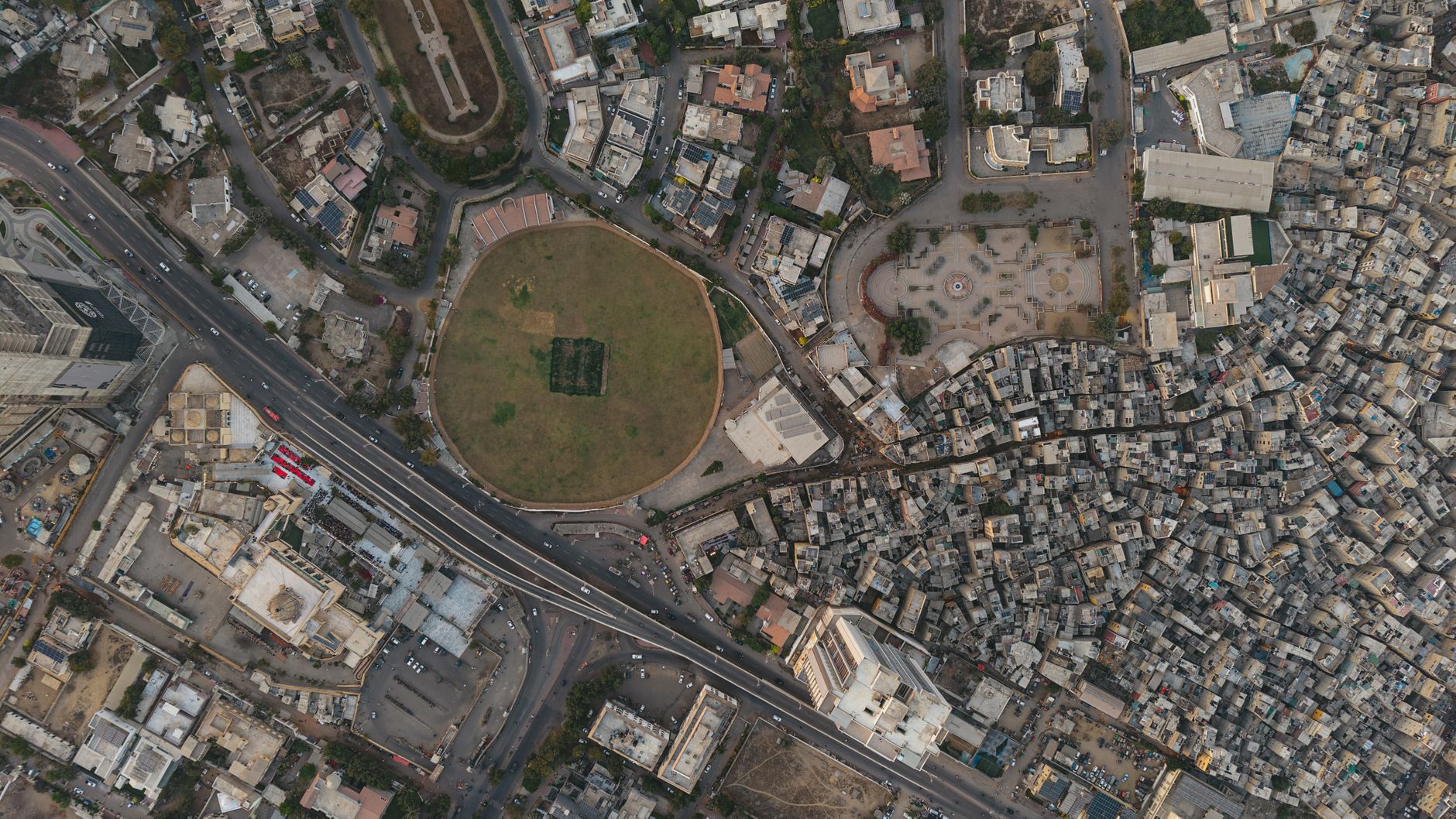 Karachi's Nehr-i-Khayyam: A Fresh Breath for Clifton's Environment