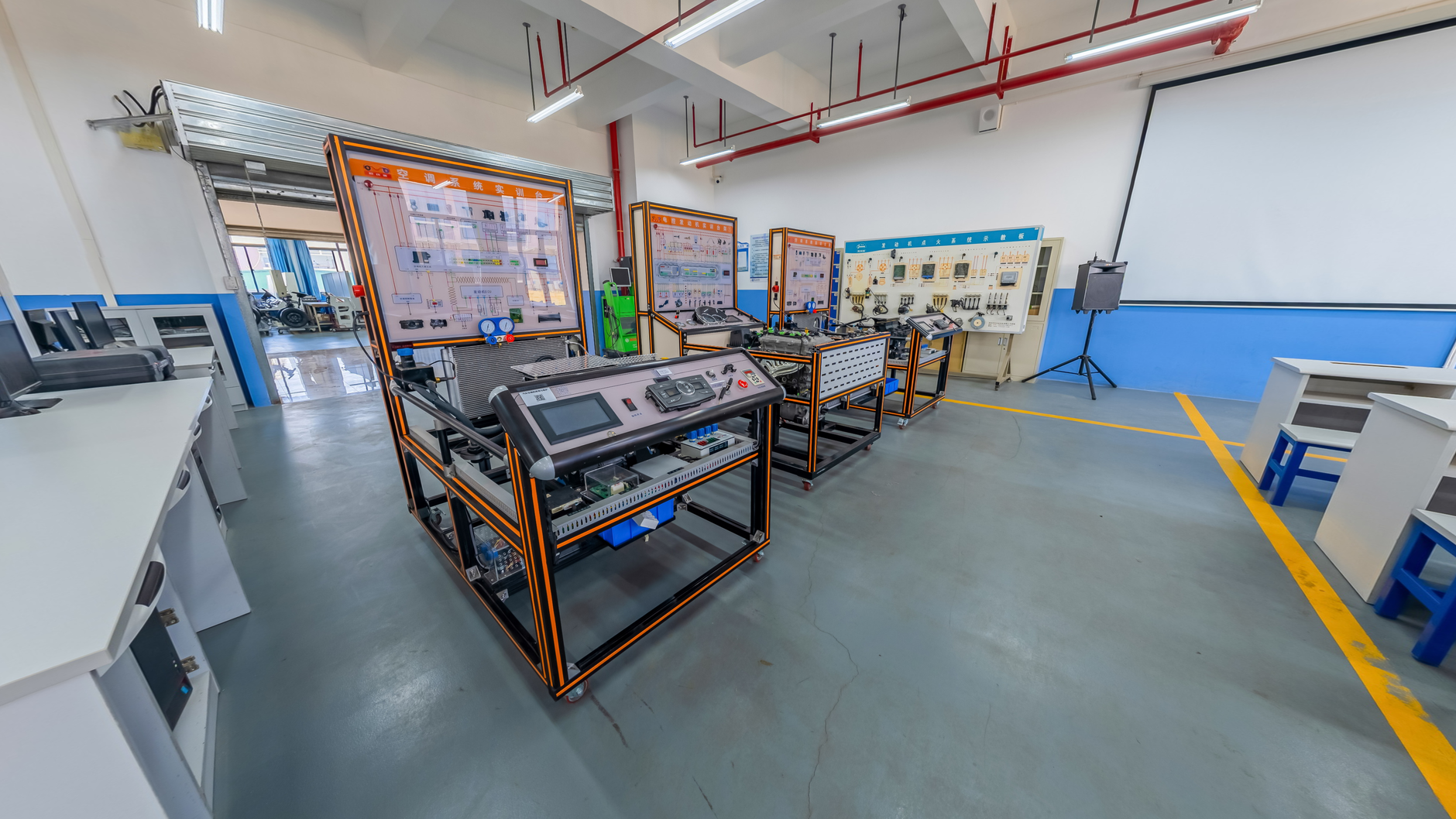 England's Schools to Embrace Technical Education for Teens