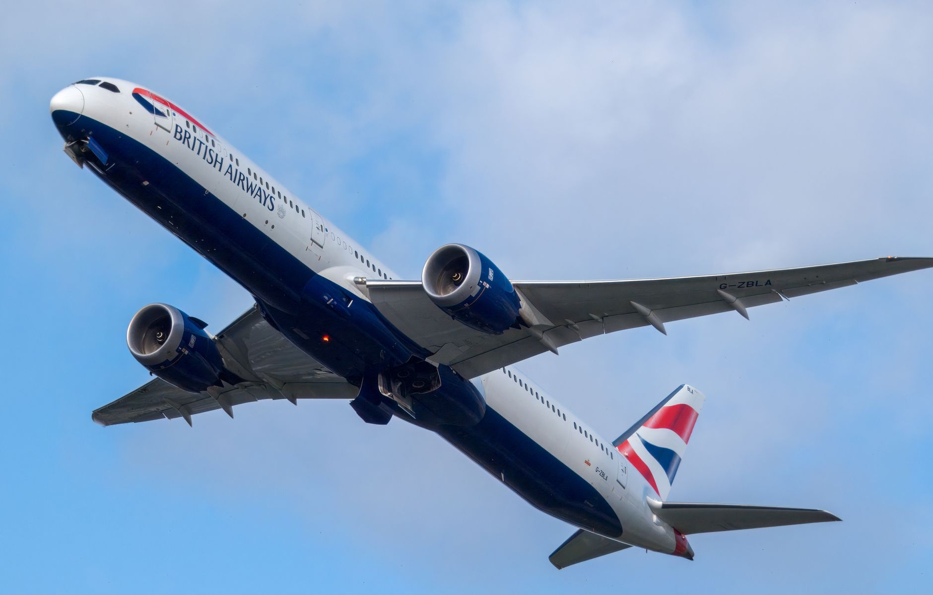 British Airways Probes Hyderabad Food Poisoning Scare
