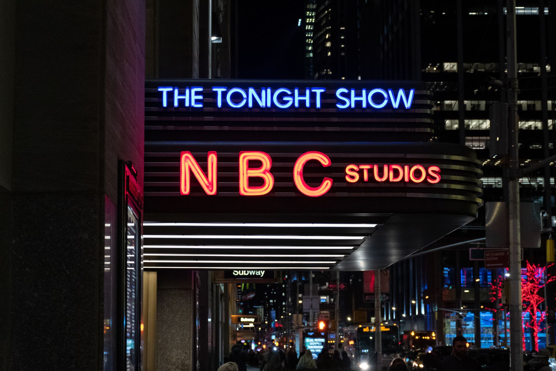 Comcast to Divide and Conquer: Media and Tech Go Separate Ways