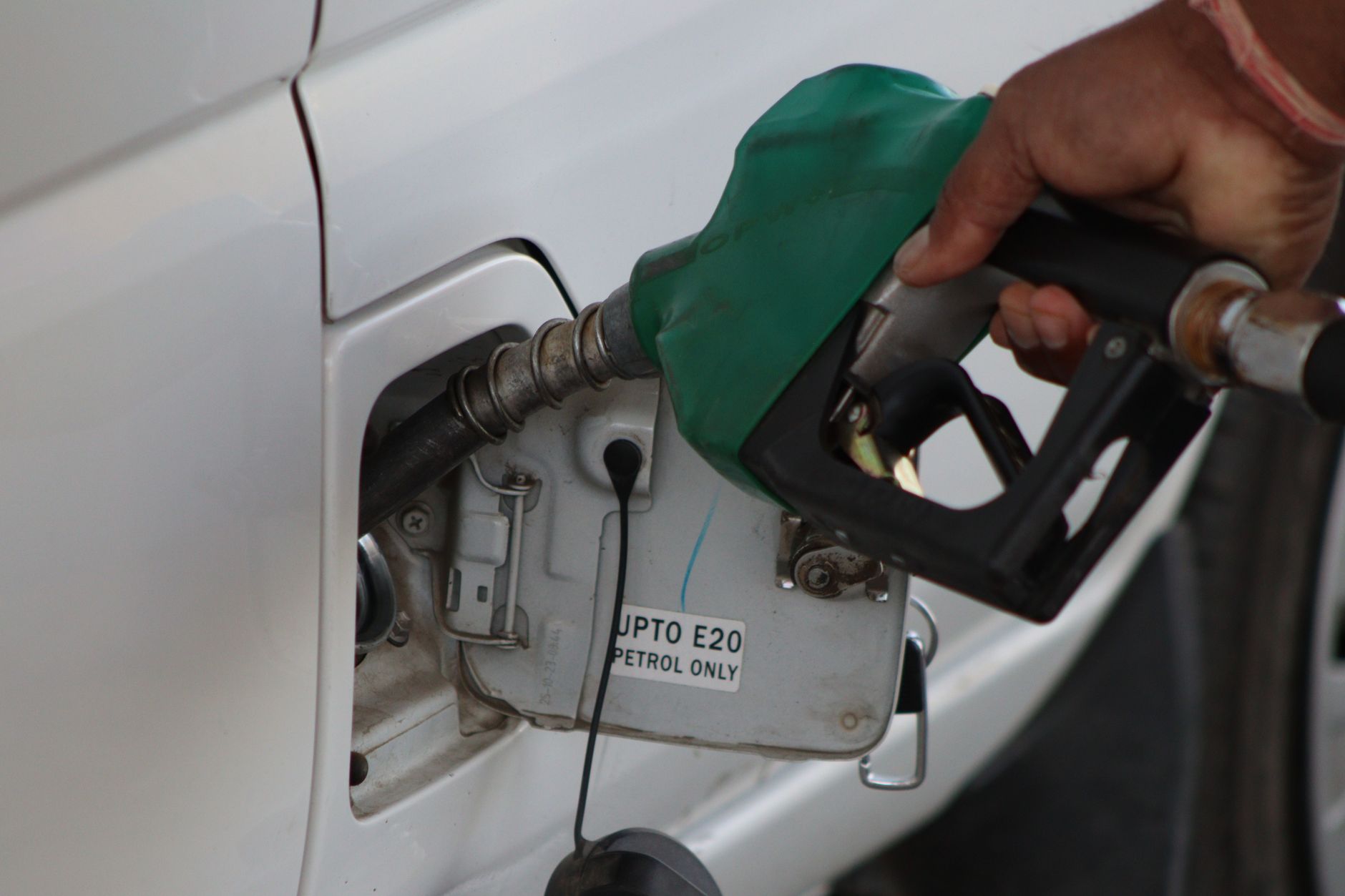 Bajaj Insurance Pioneers Coverage for Future Fuel Technologies