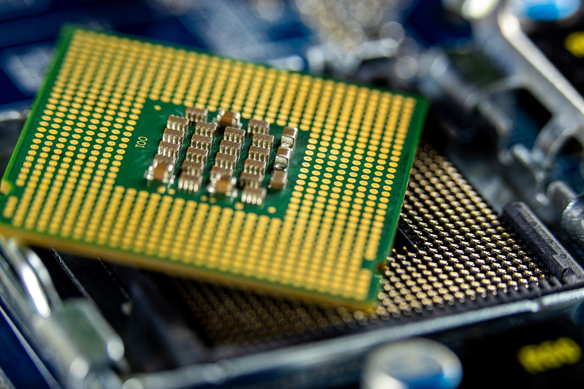 IBM Unveils Groundbreaking Sub-1nm Chip Technology