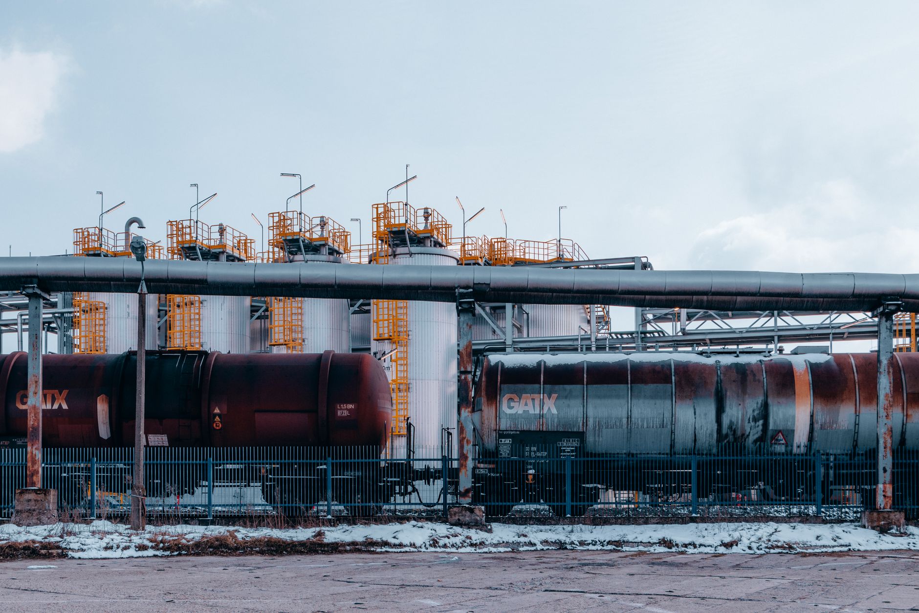India Emerges as Key Petrol Supplier to Russia Amid Refinery Attacks