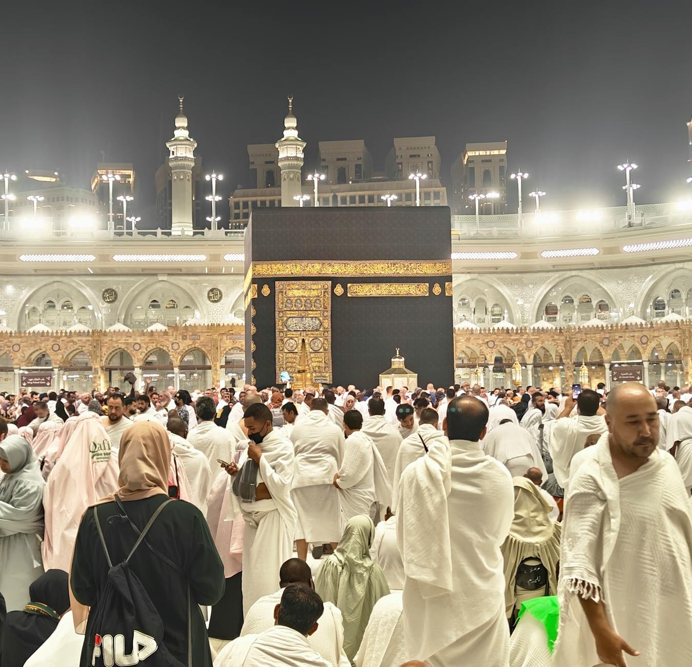 Digital Pilgrims: The Technological Evolution of Hajj