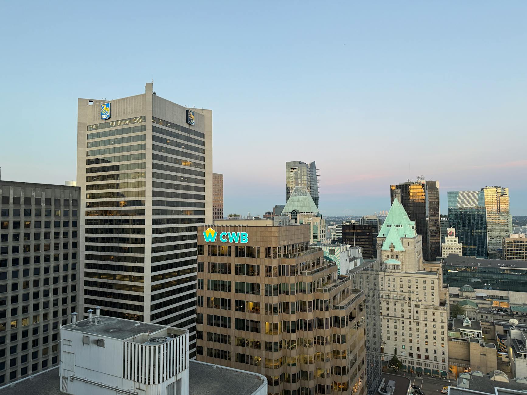 TCS Faces Setback as RBC Canada Shifts Tech Mandate