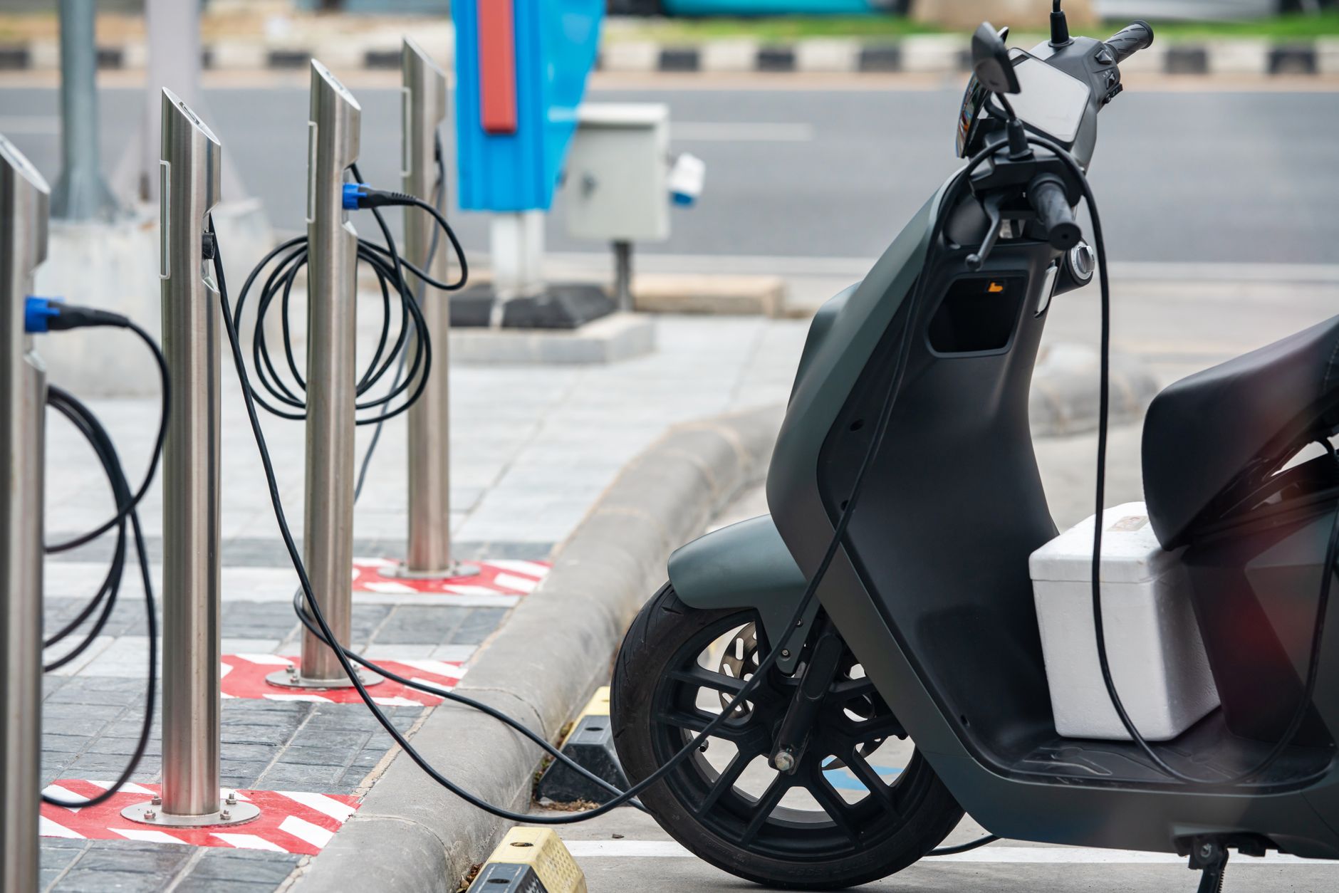 Chennai Startup's Battery Innovation Promises Swift Charging