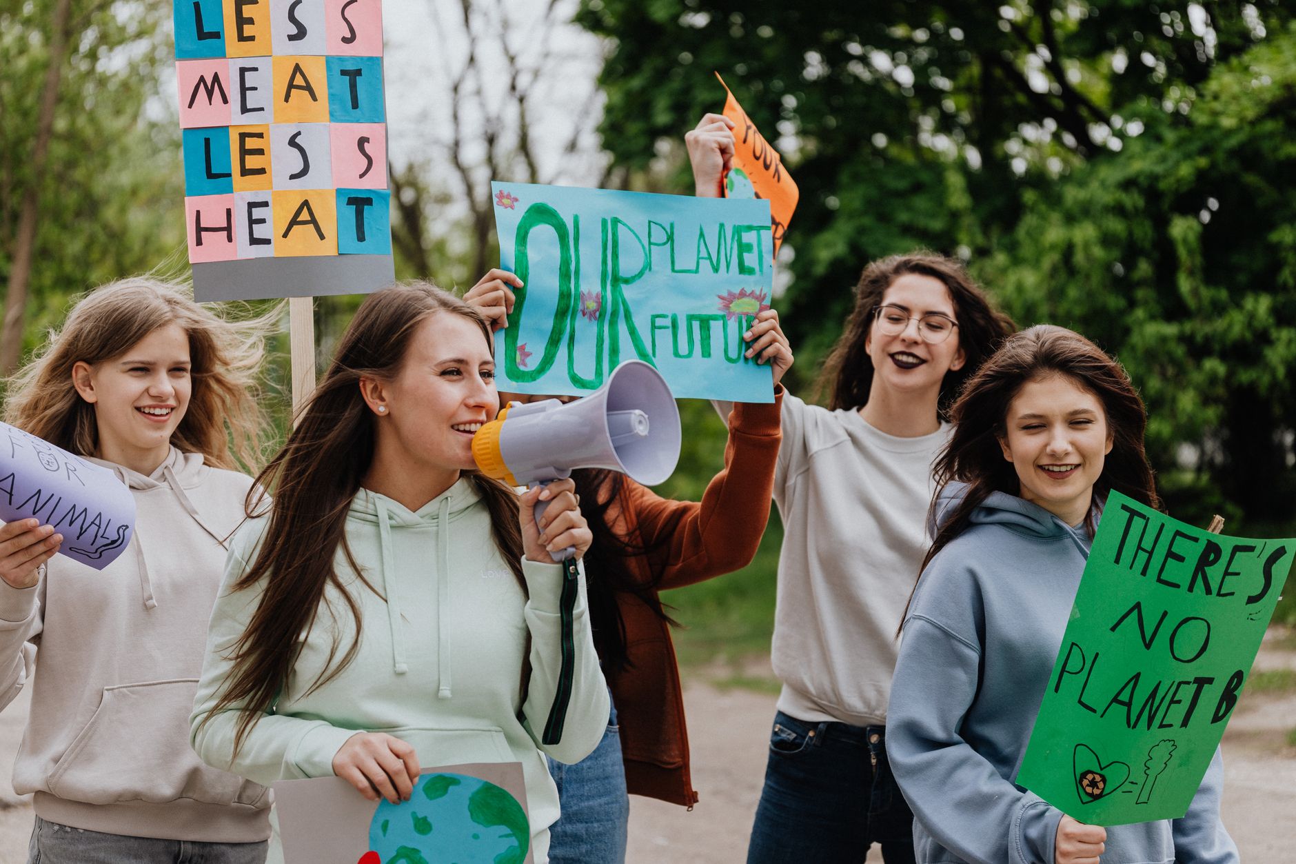 Environmental Groups Accuse Hidden Agendas Behind ESA Protests