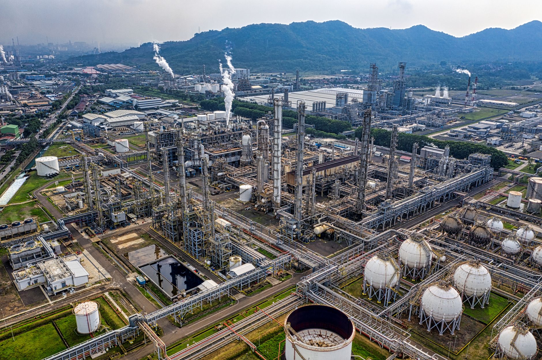 Honeywell Unveils AI Platform at Dangote's Nigerian Refinery