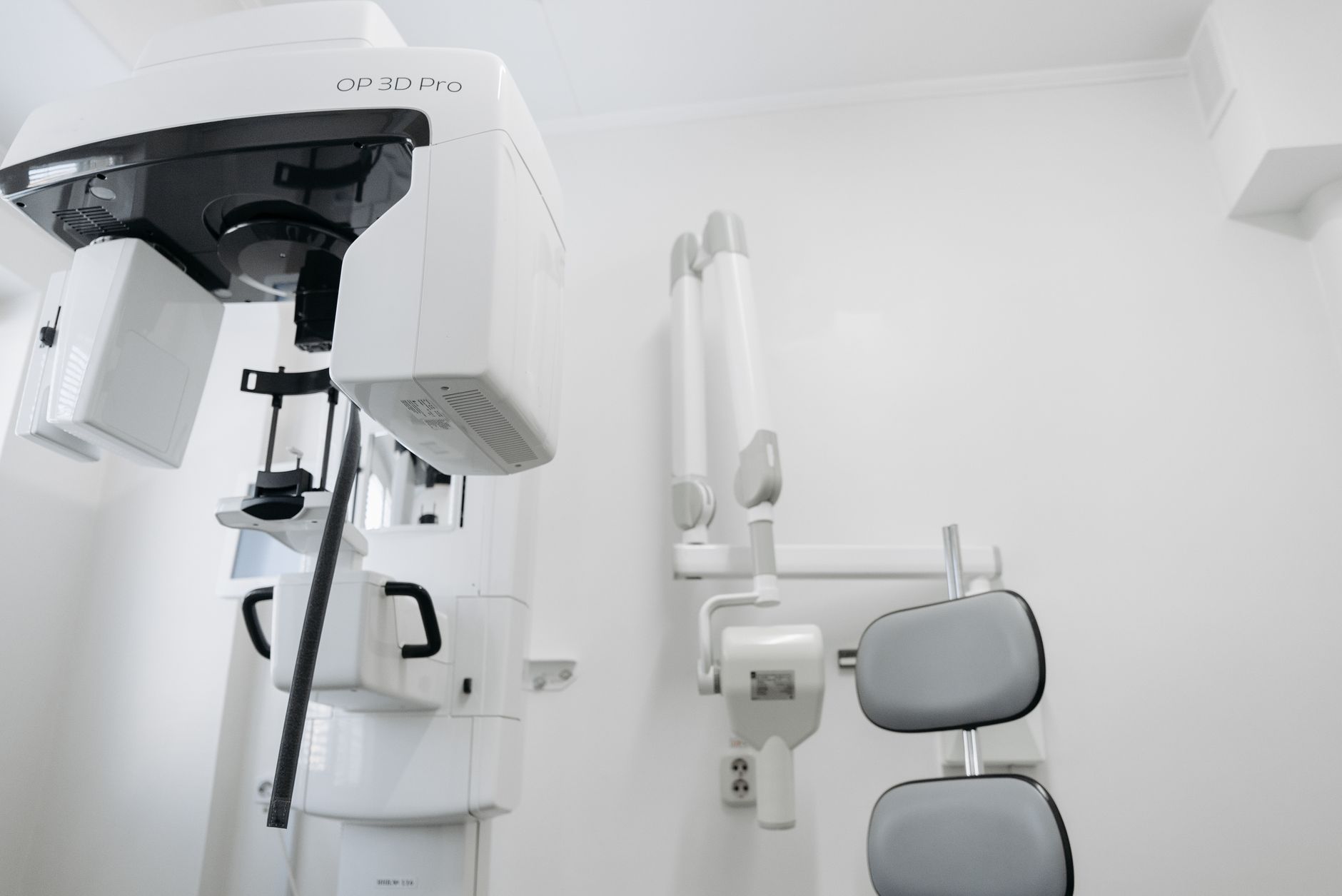 PGIMER to Pioneer Japanese 3D Imaging for Surgical Precision