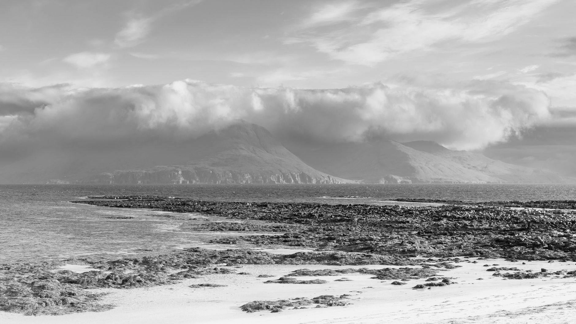 An Island's Exodus: The 1961 Evacuation of Tristan da Cunha