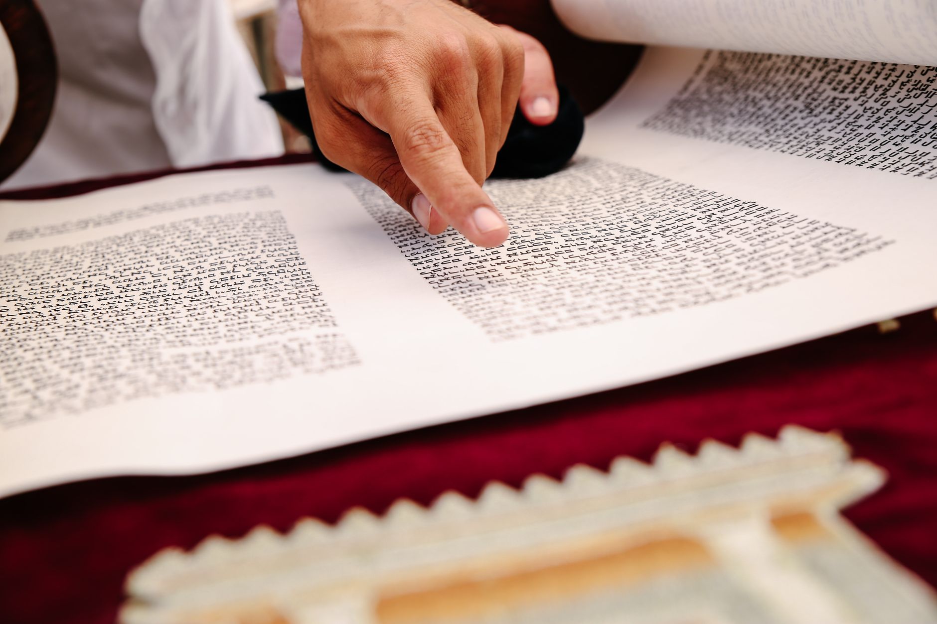 Unveiling Ancient Secrets: Students Aid in Vesuvius Scroll Decoding