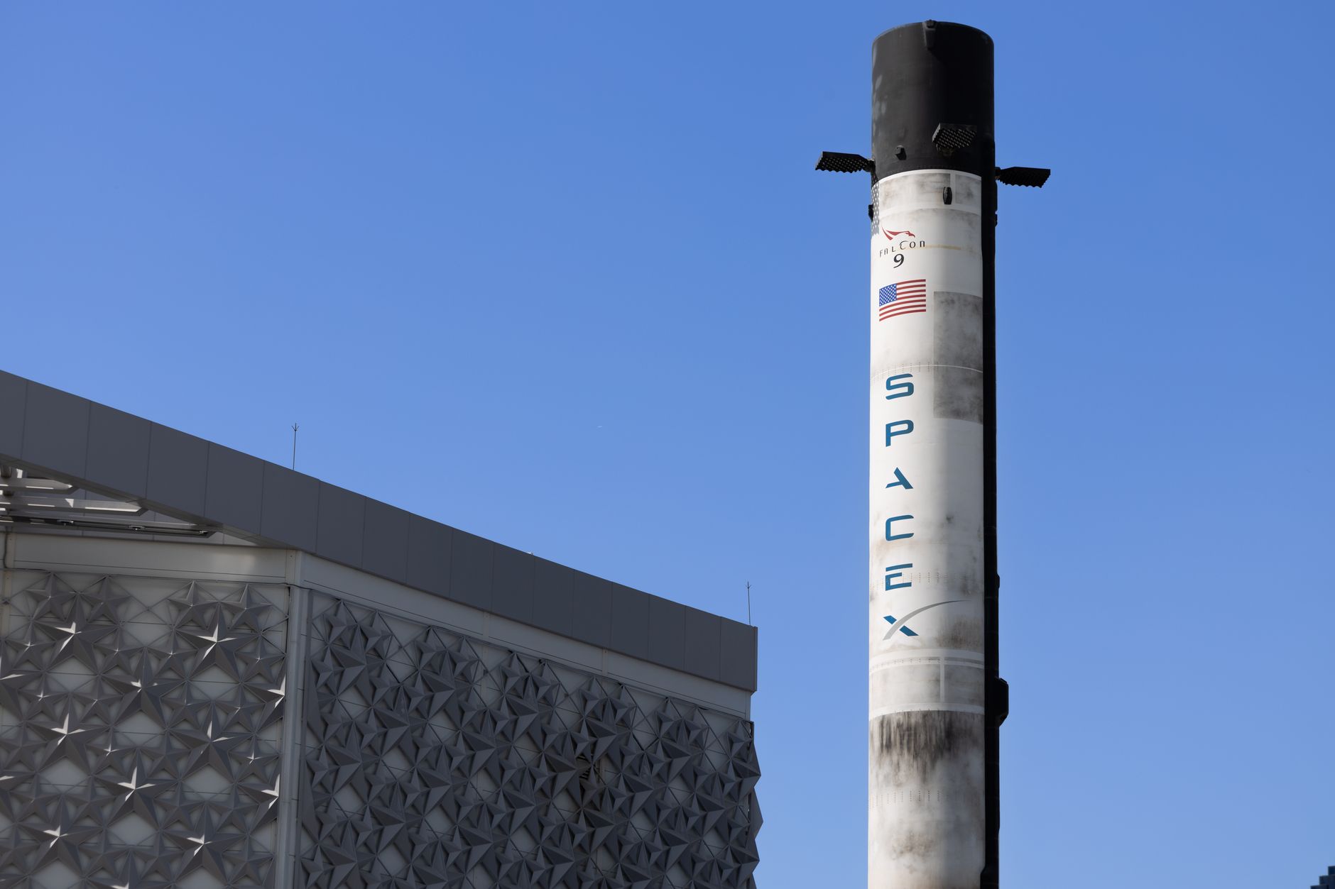 Tesla Considers Selling China Operations Amid SpaceX Merger Talks