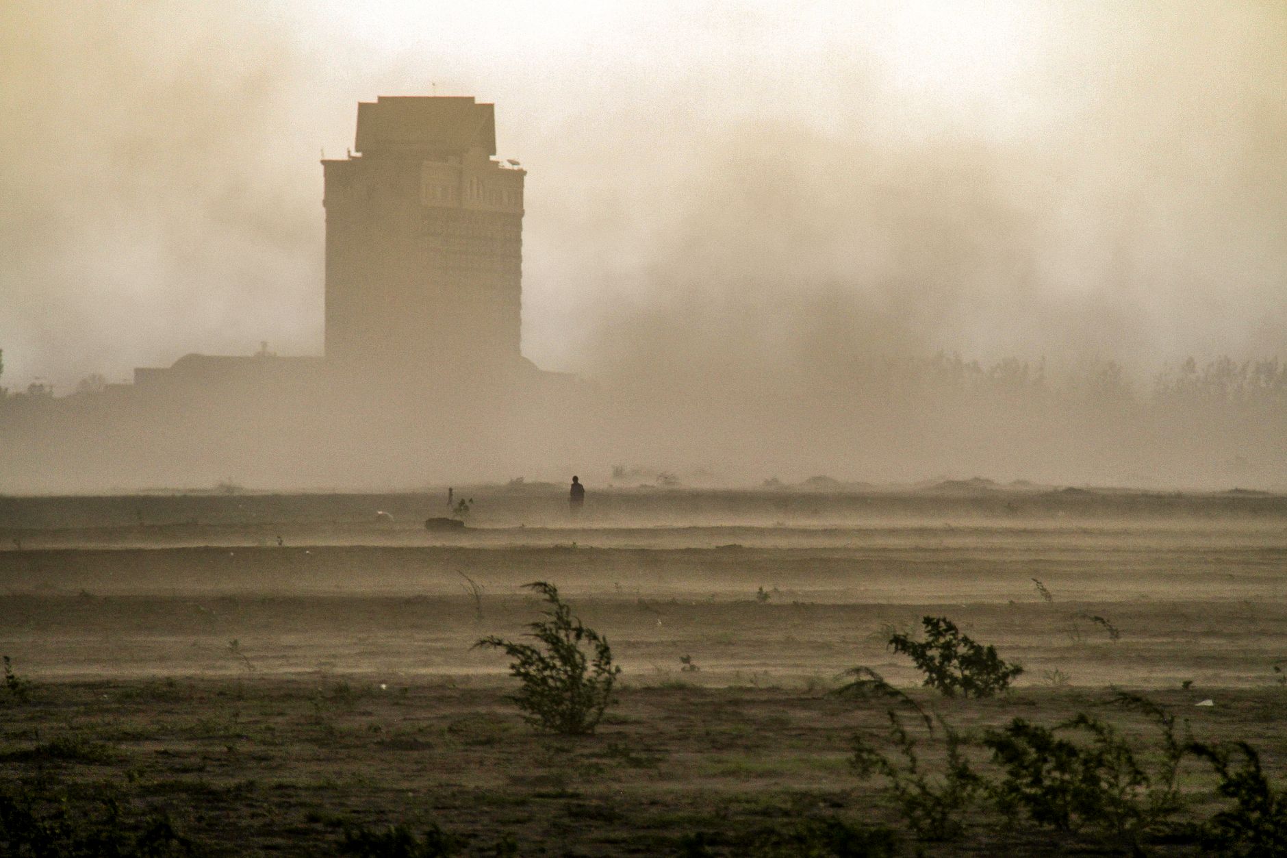 China's Bold Steps in Dust Storm Science Offer Global Relief