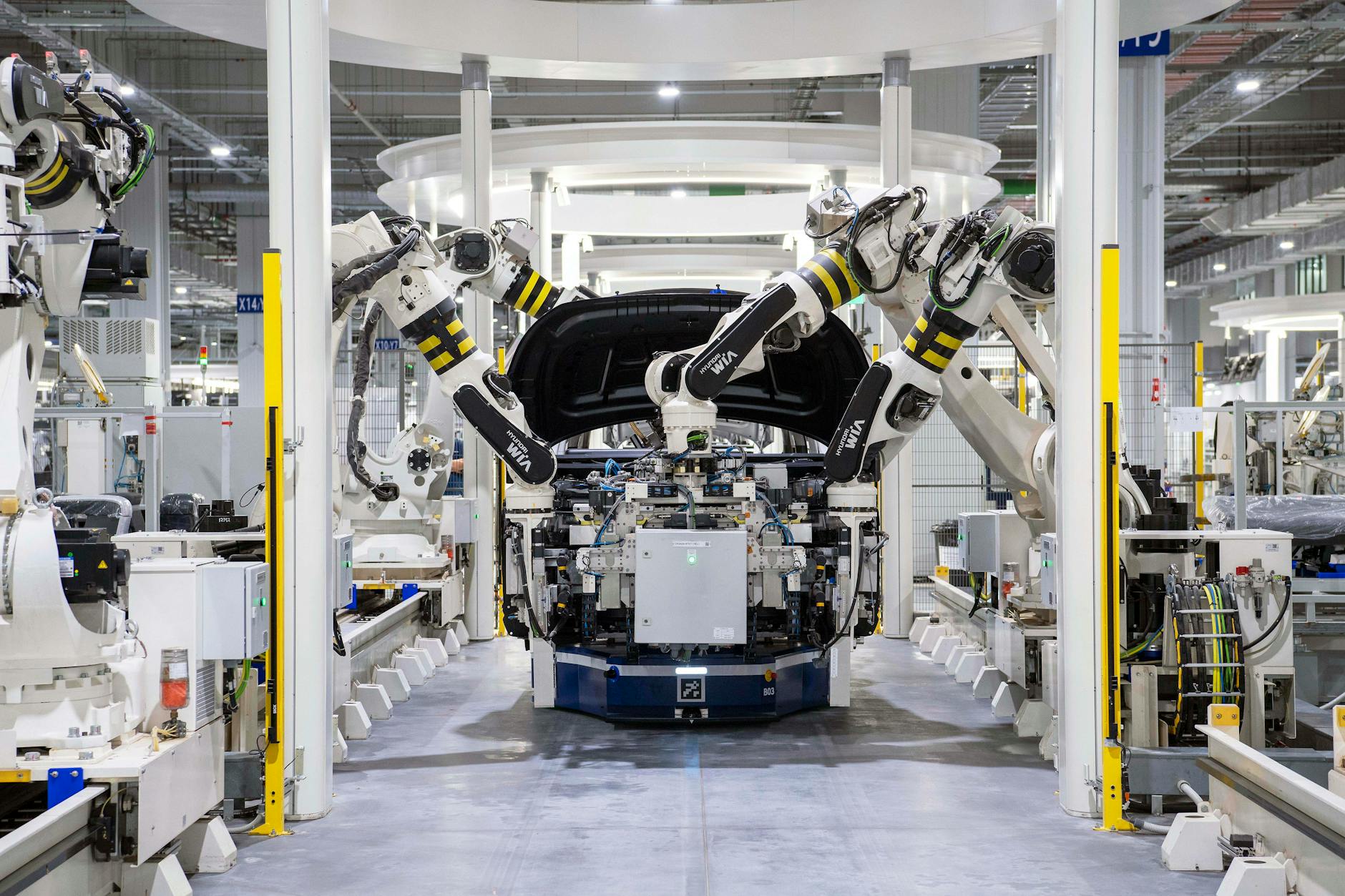 Humanoid Robots to Revolutionise BMW Car Manufacturing