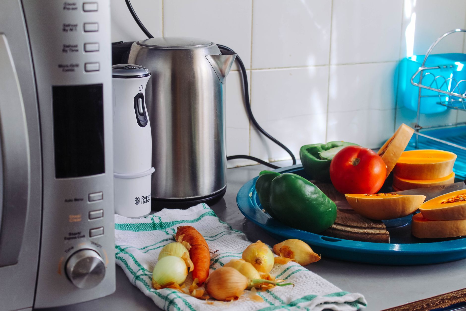 Microwaving Food: The Truth Behind Nutritional Claims