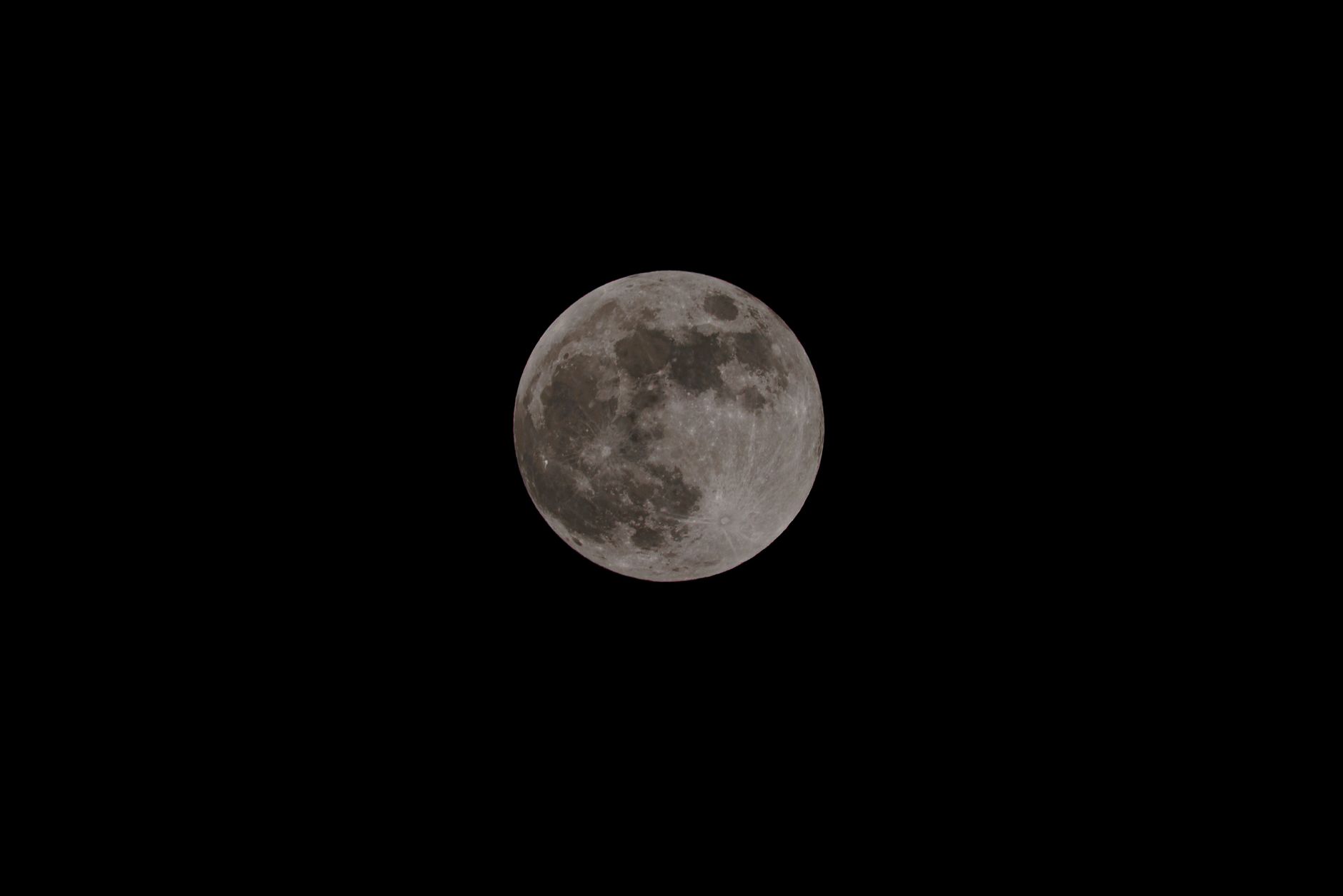 Scientists Unravel the Moon's Dual Faces Mystery