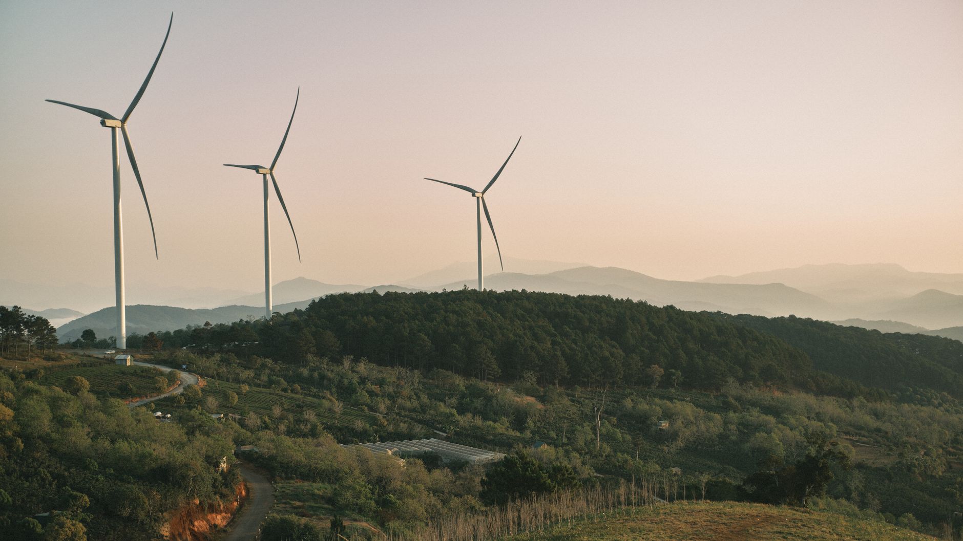 Sustainability Index Reveals Gains Amidst Net-Zero Struggles