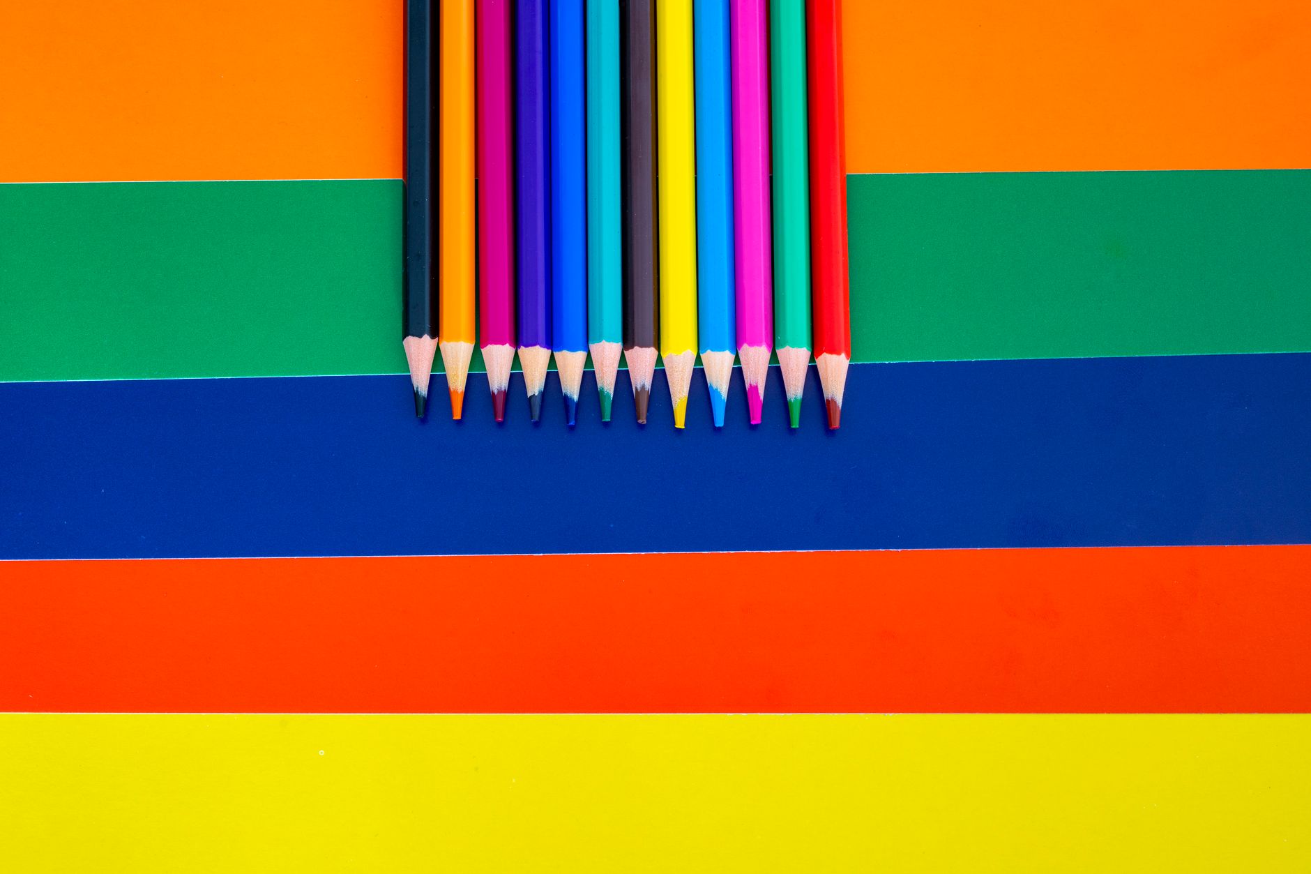 Schrödinger's Colour Theory Finally Completed After a Century