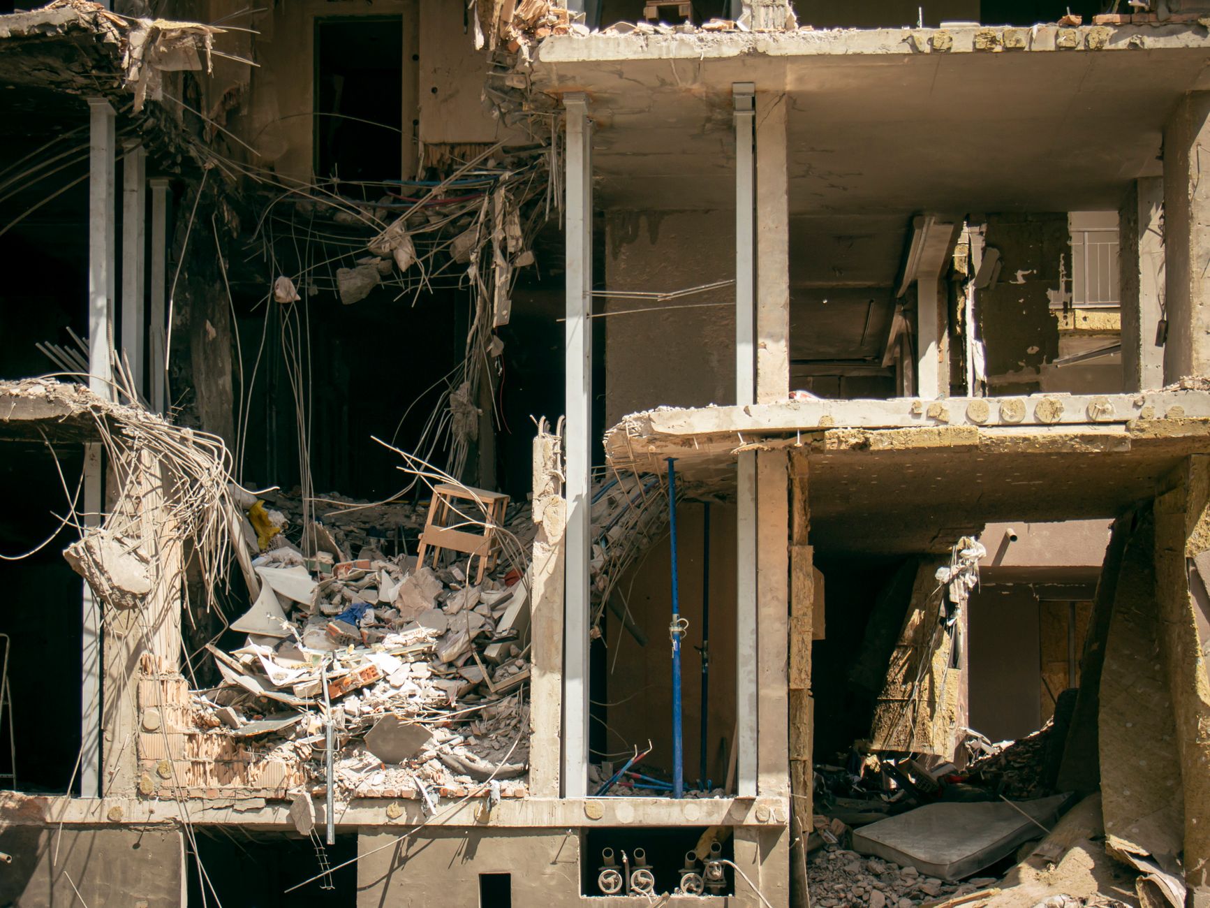 Aftermath of Delhi's Collapse: Satya Niketan's Hidden Health Crisis