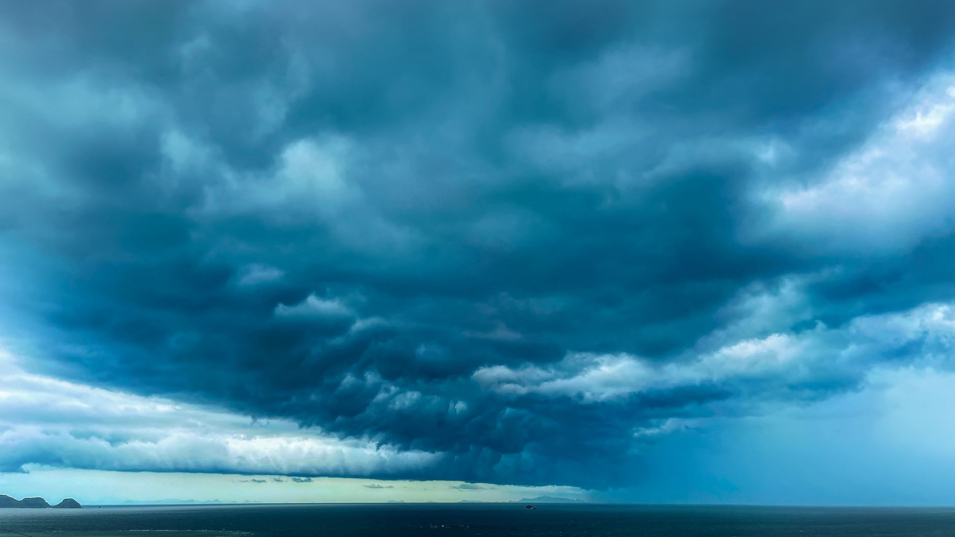 El Niño Unprecedented in Eight Decades: A Global Weather Shift