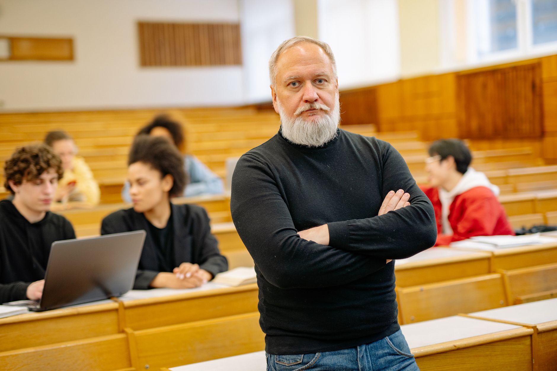 Higher Education in Turmoil: Frequent Leadership Changes Cause Concern
