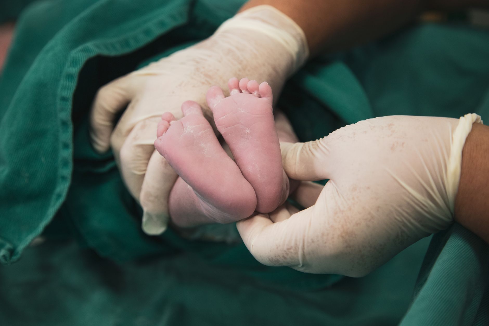 Senegalese Surgeon and Burundian Foundation Honoured for Reproductive Health Efforts