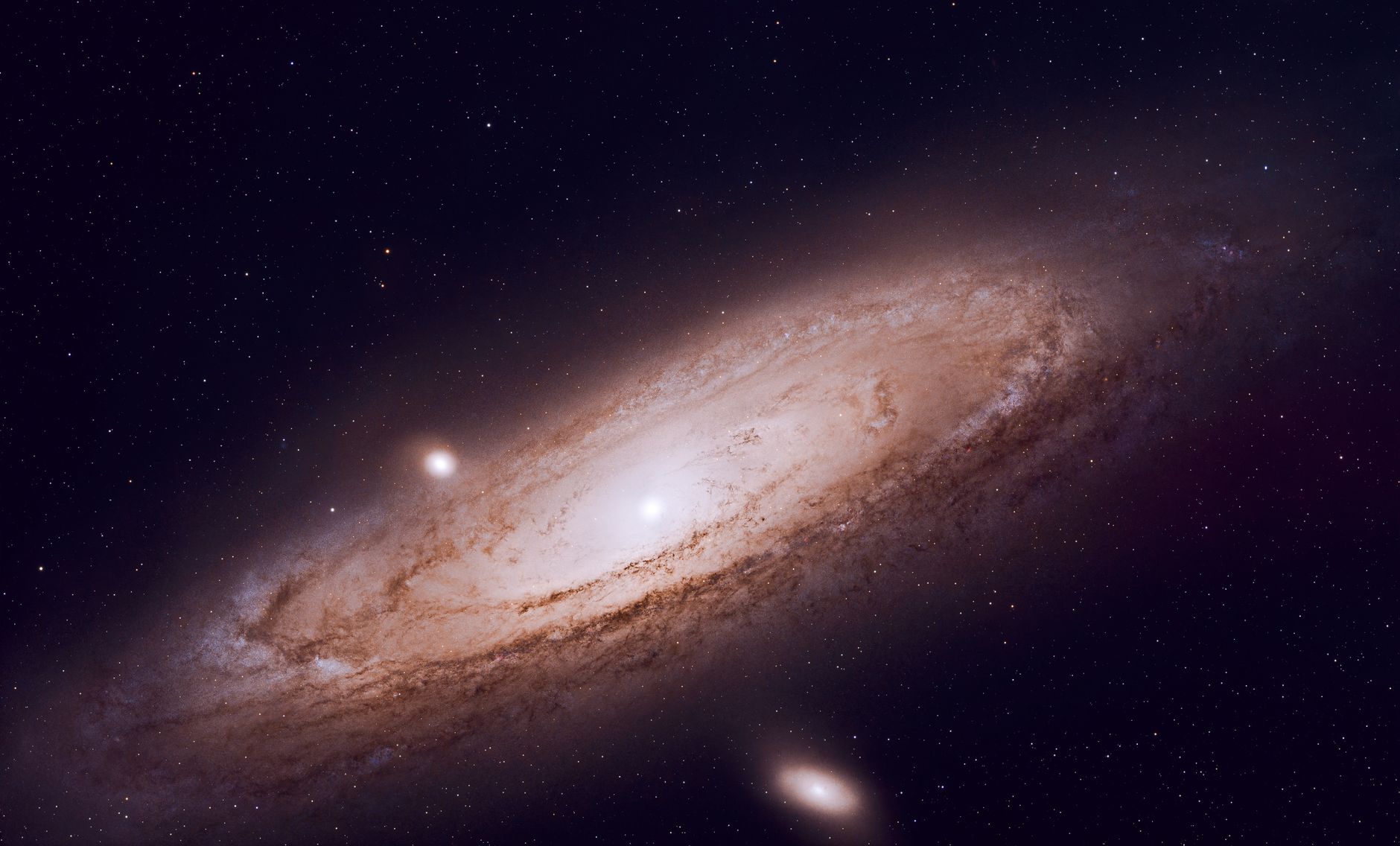 Hubble Observes Andromeda's Star Formation in Decline
