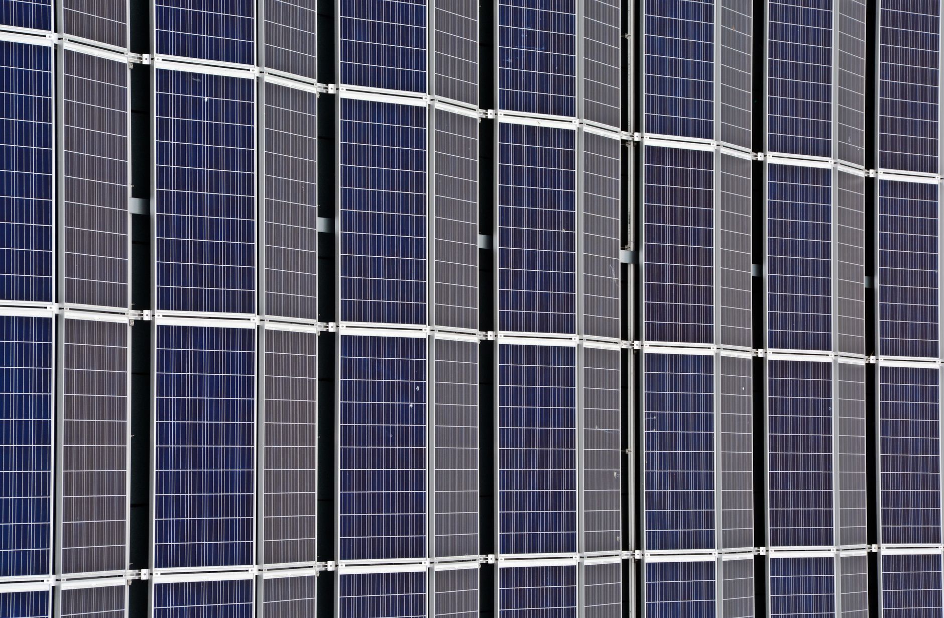 Rayzon Solar and Caelux Forge 5 GW Solar Technology Alliance